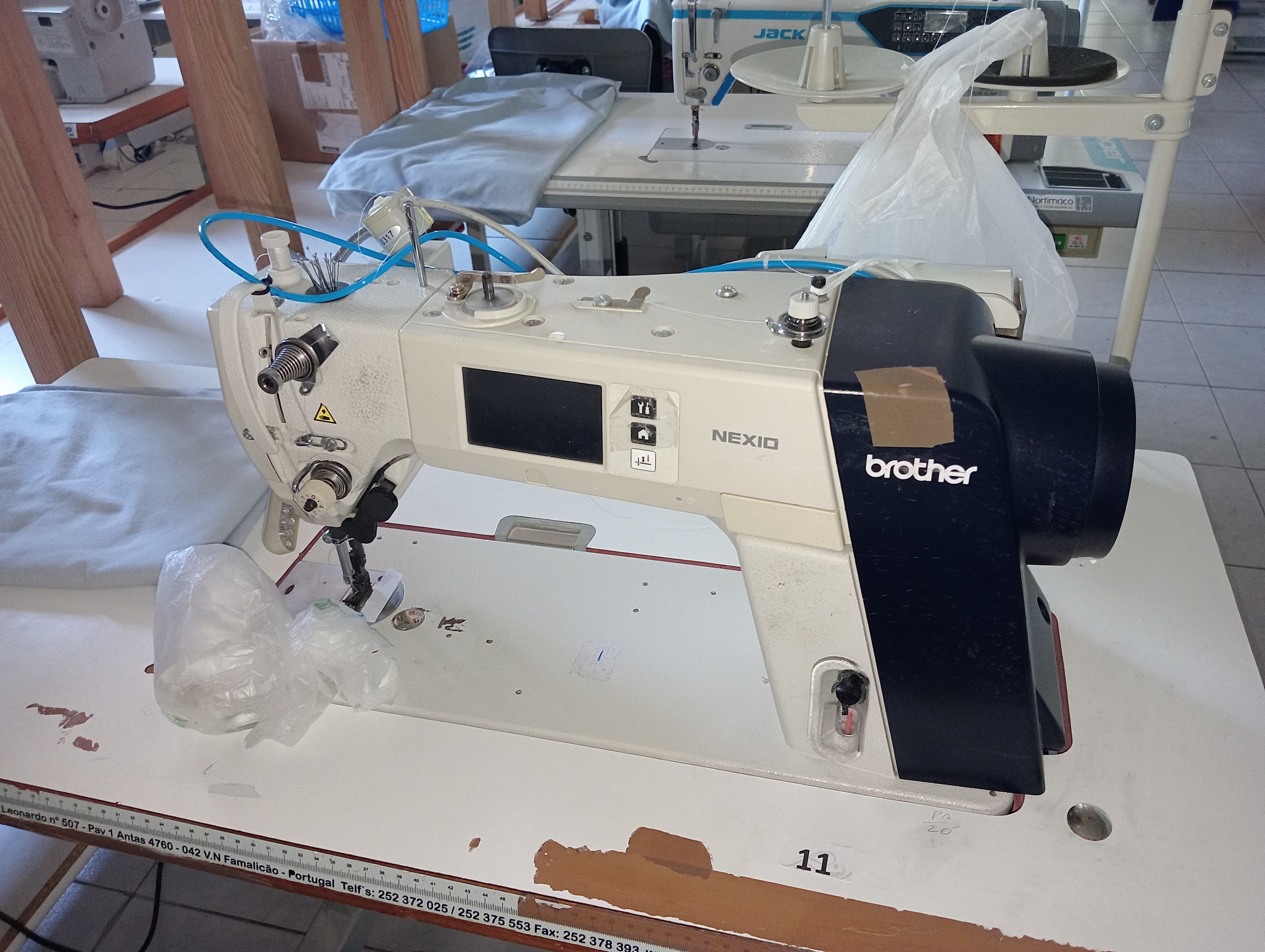Sewing Machines — image 6