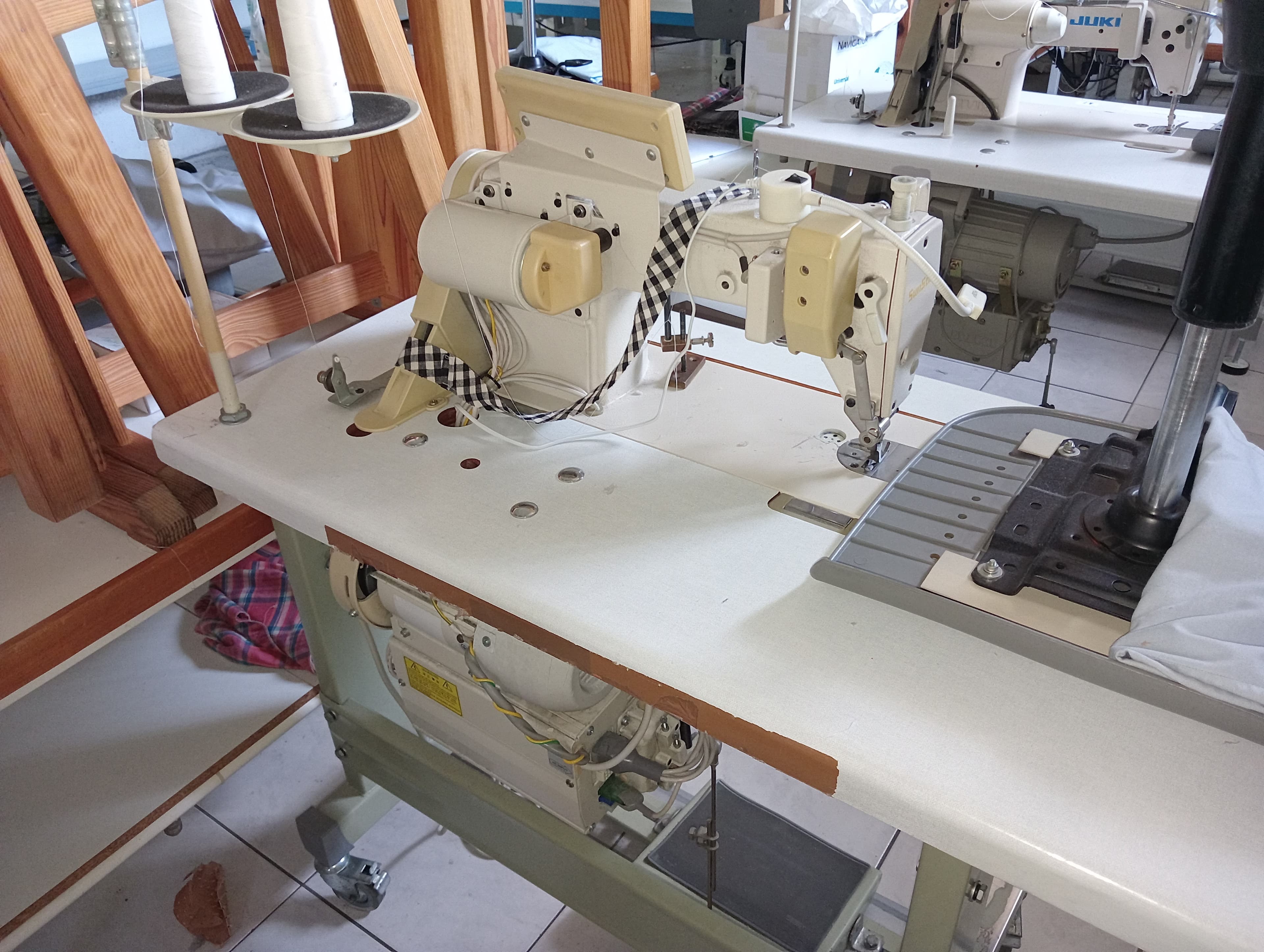 Machines à coudre — image 12