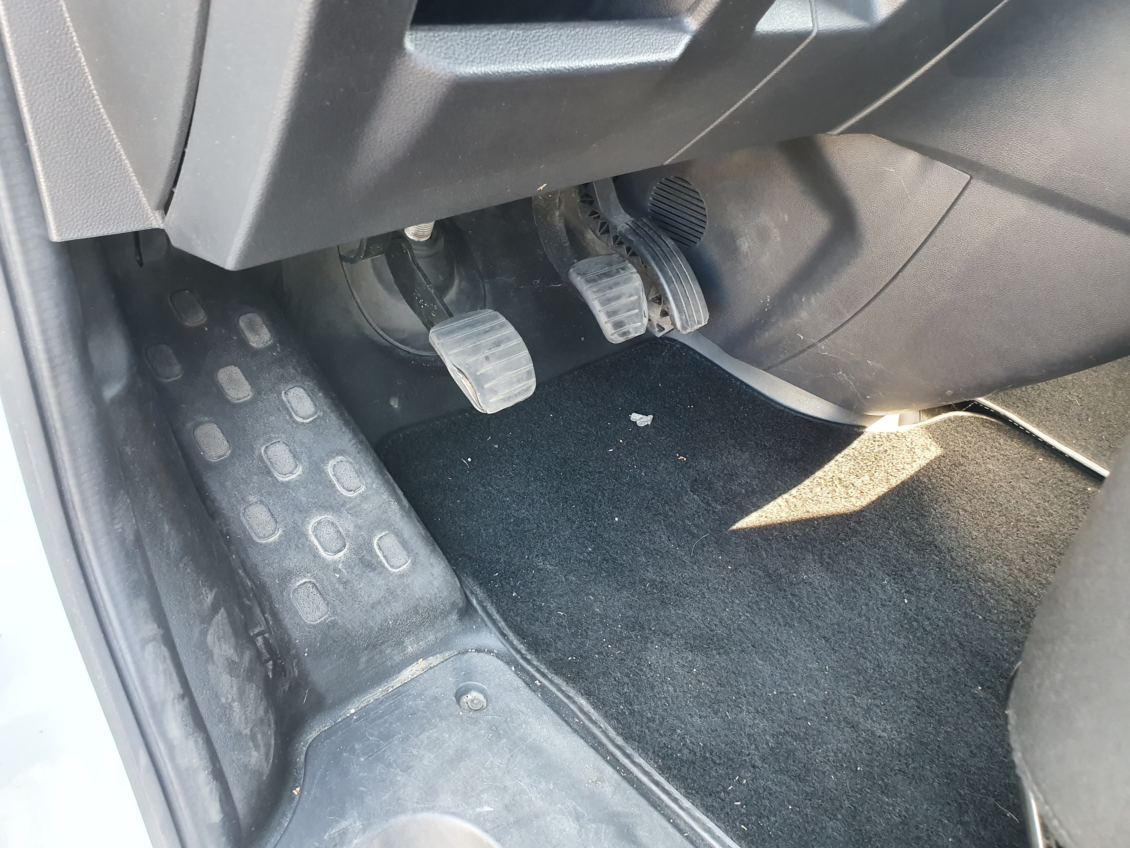 Renault Trafic · Ano 2022 — imagem 25
