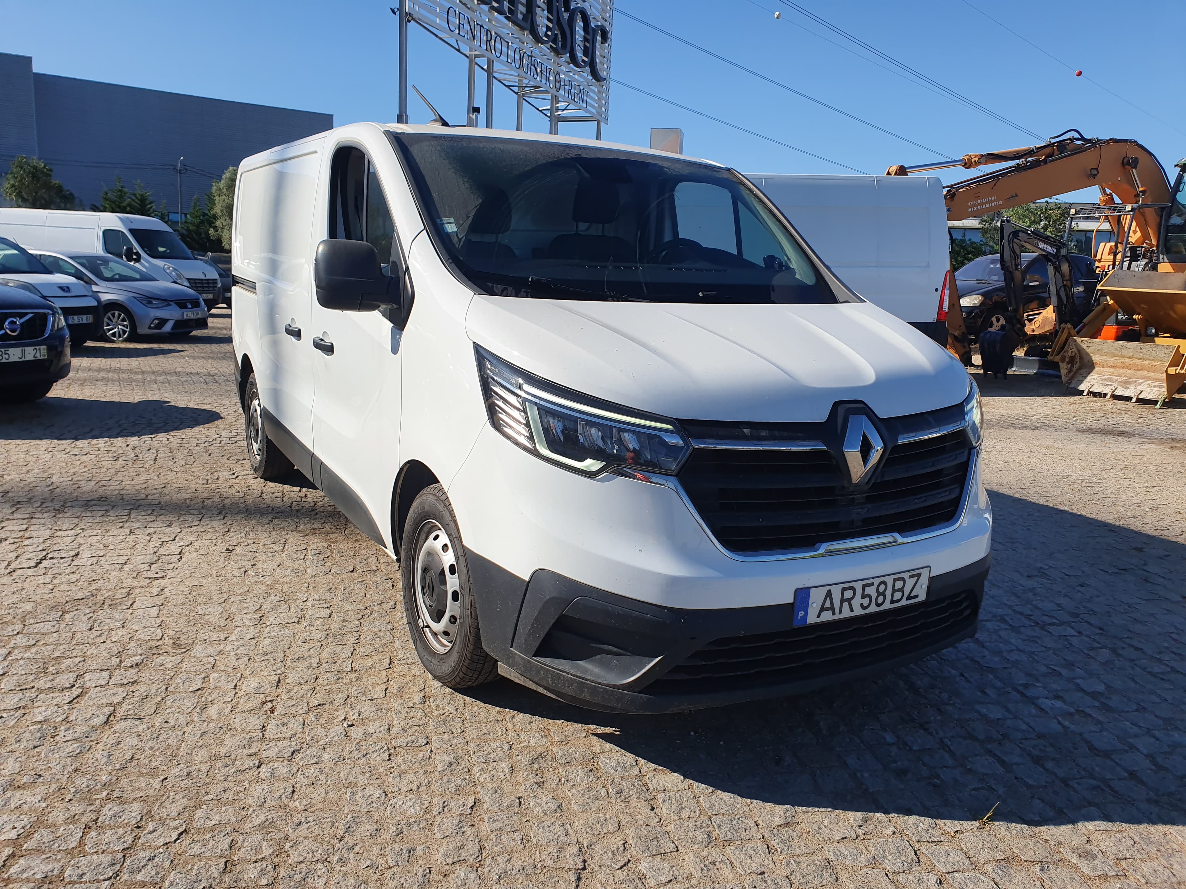 Renault Trafic · Ano 2022 — imagem 3