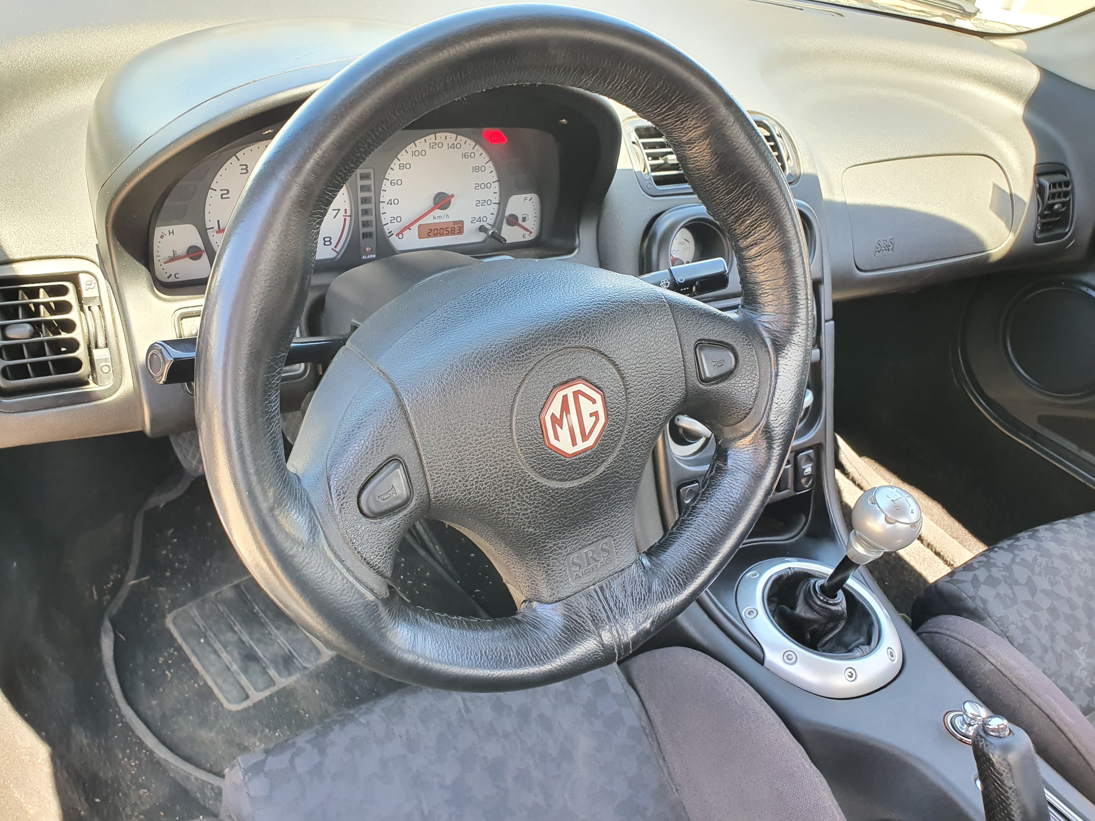 MG MGF Cabrio · Ano 2001 — imagen 32