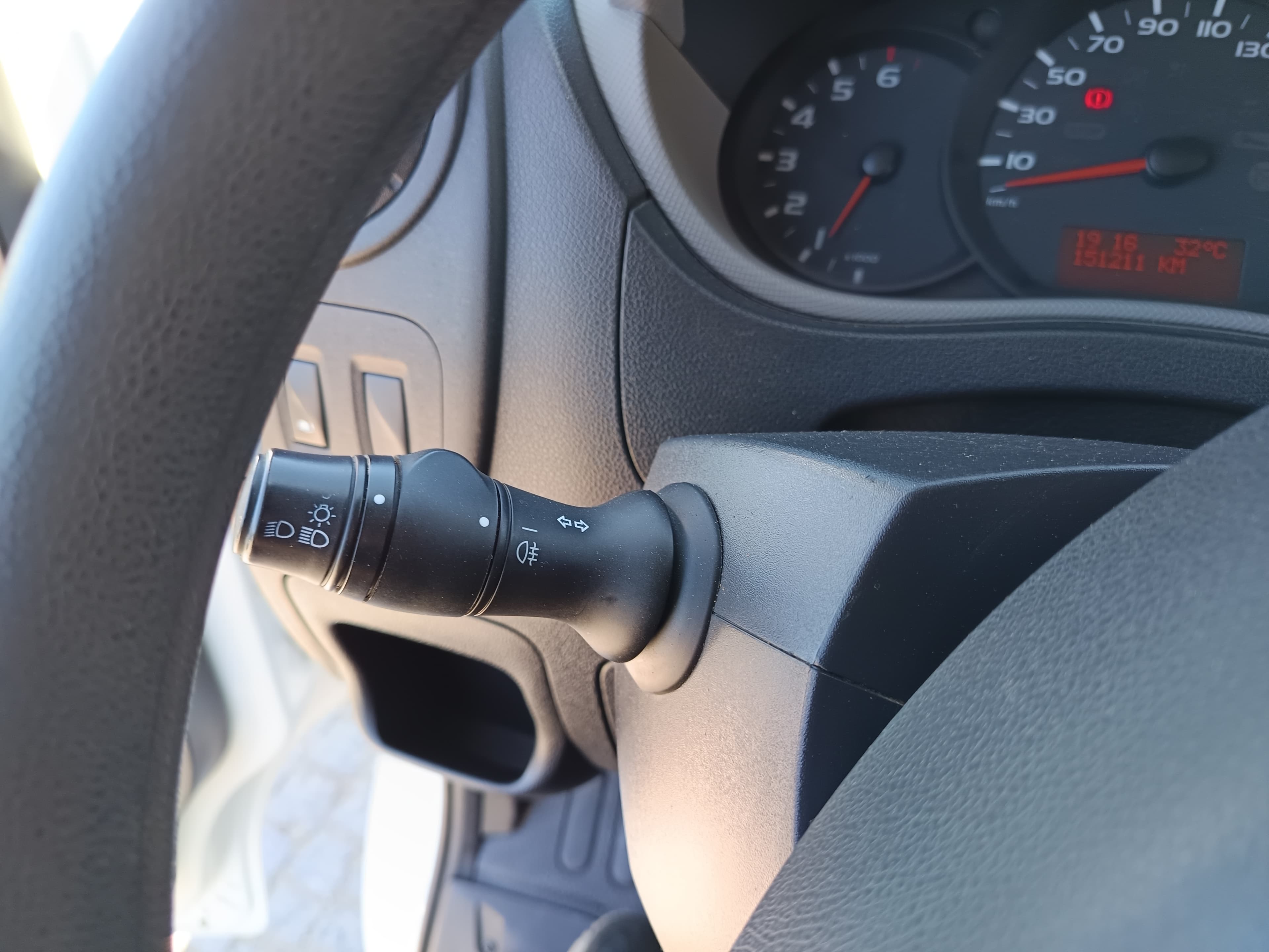 Renault Master · Ano 2016 — imagen 38