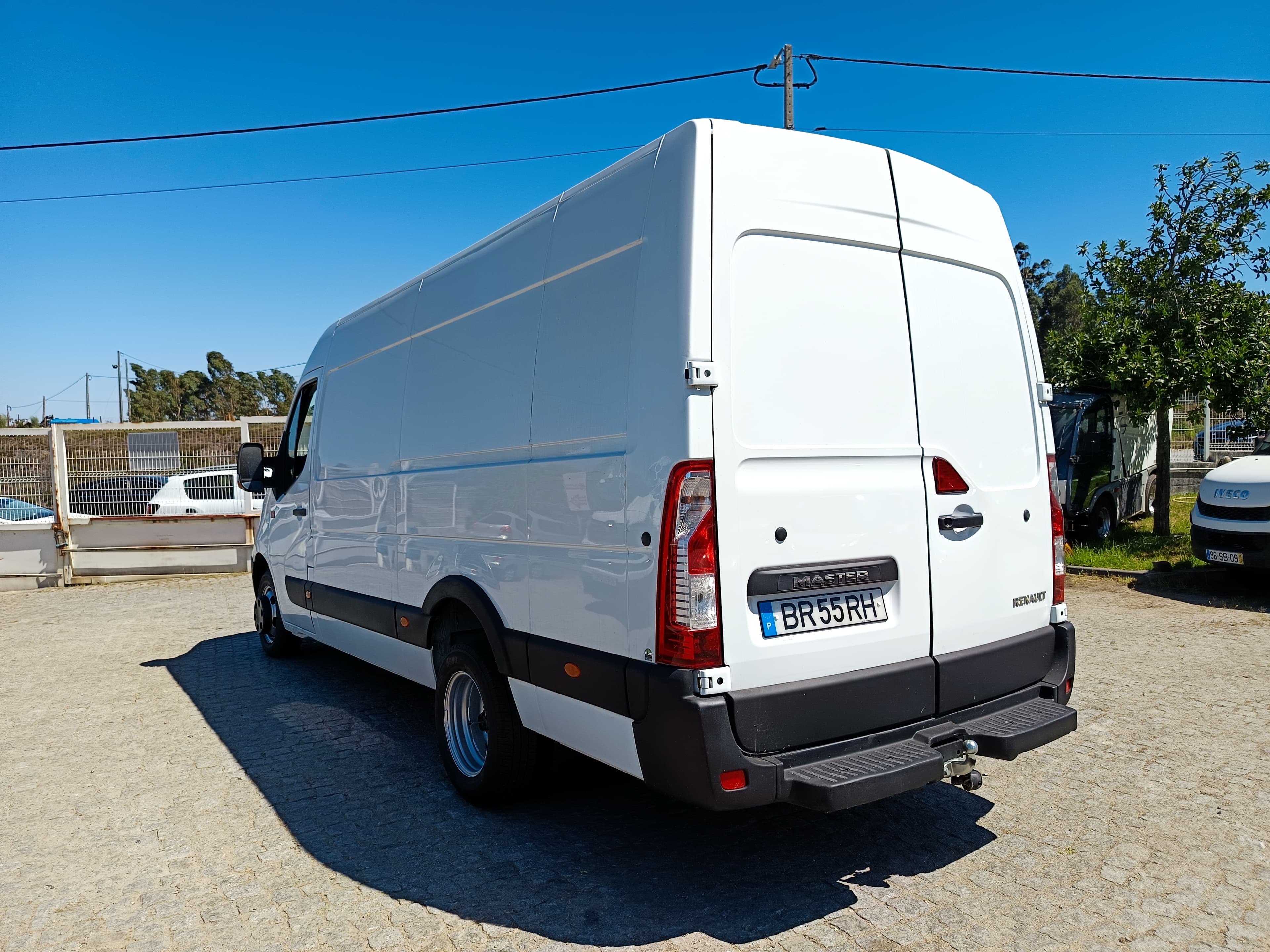 Renault Master · Ano 2016 — imagen 6