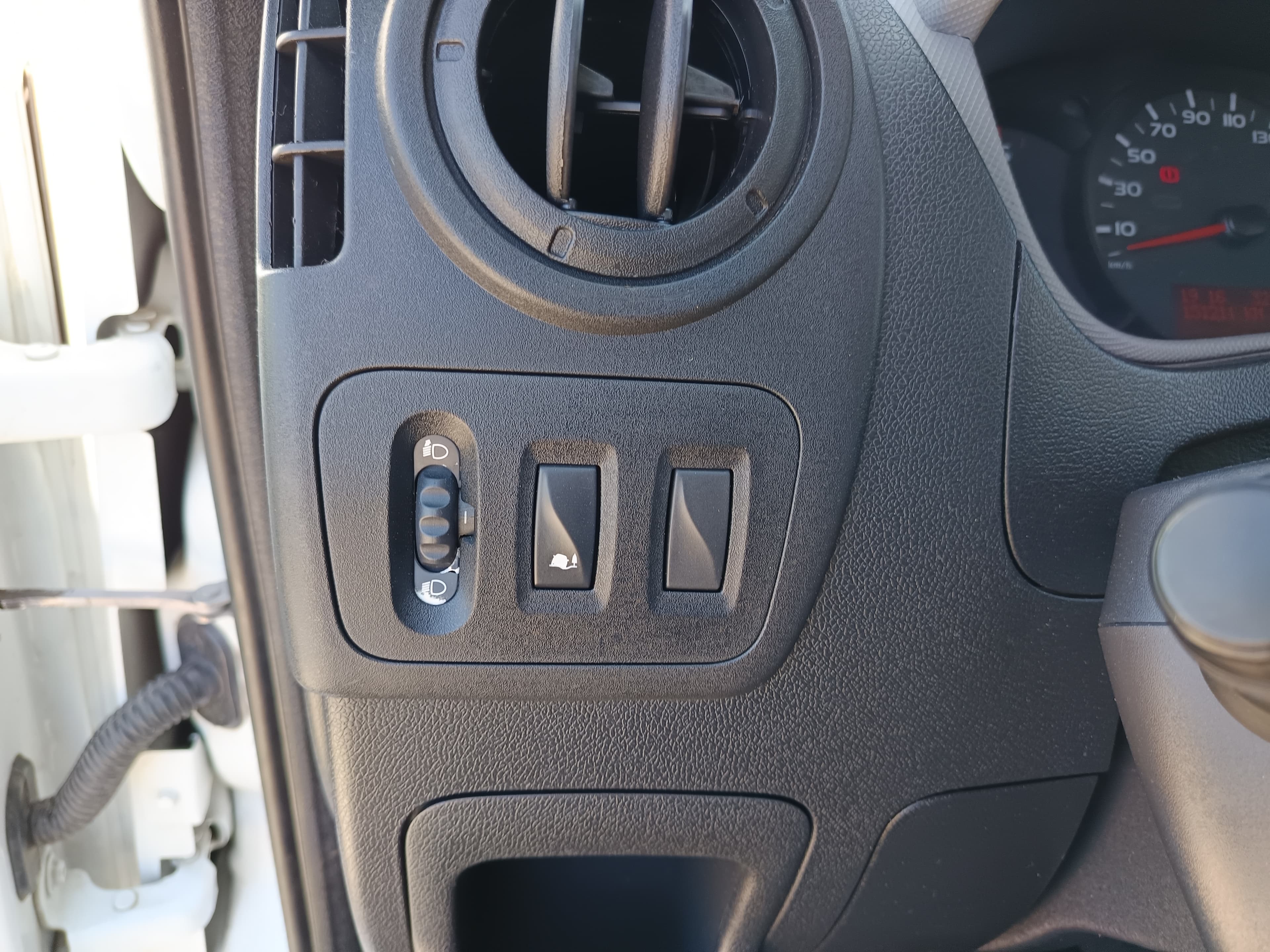 Renault Master · Ano 2016 — imagen 39