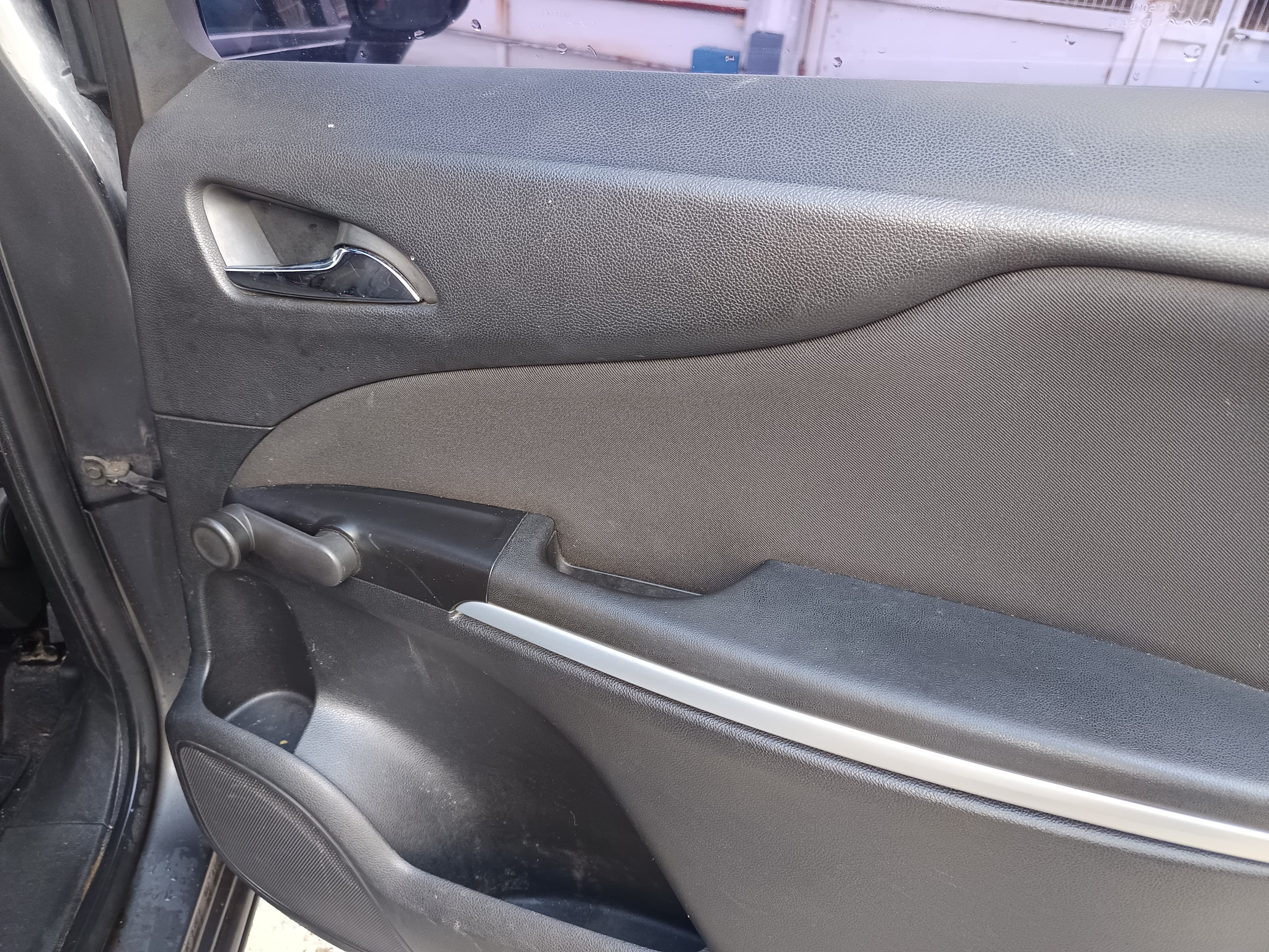 Opel Zafira · Ano 2012 — image 23