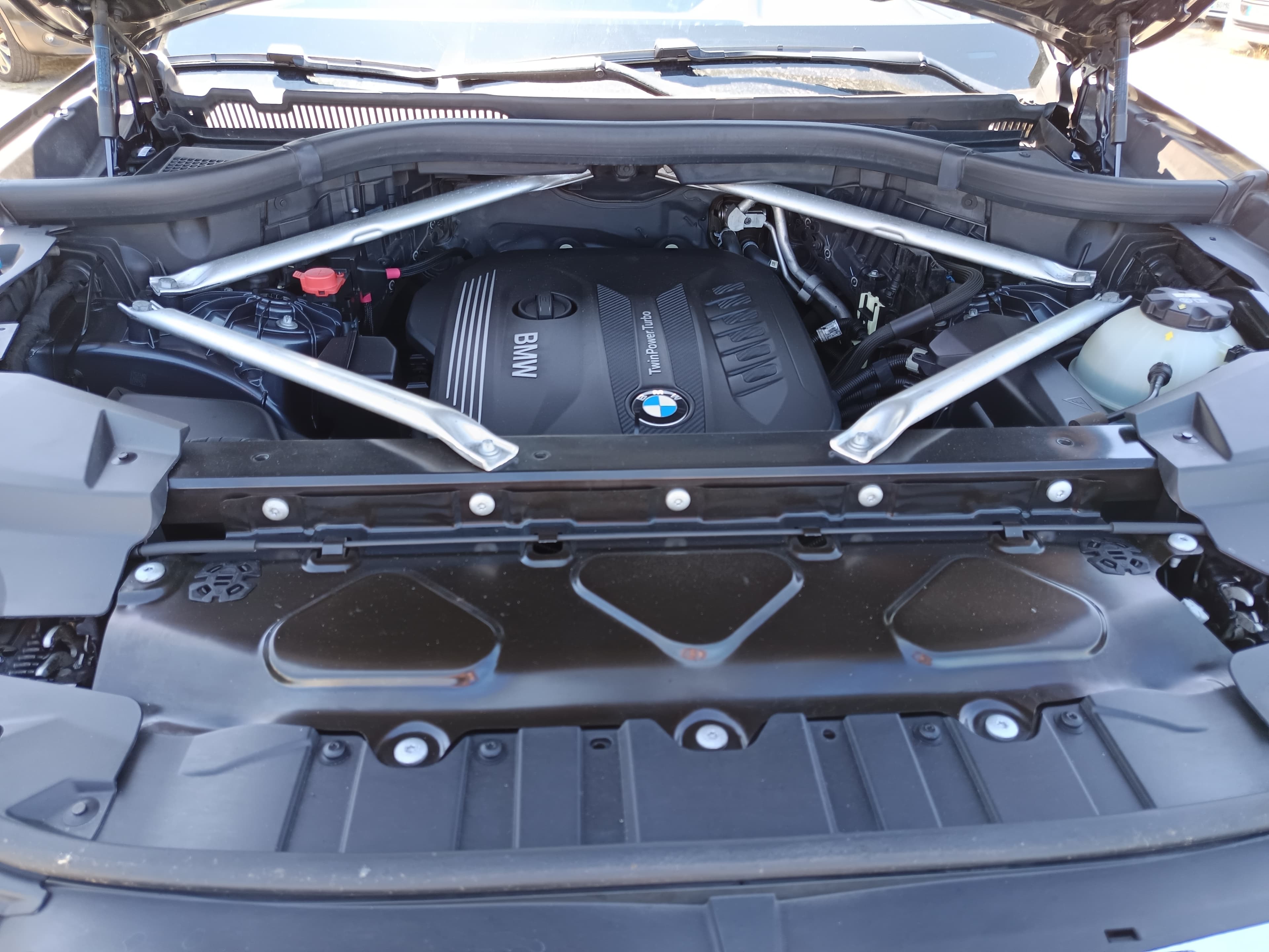 BMW X5 · Ano 2019 — imagem 19