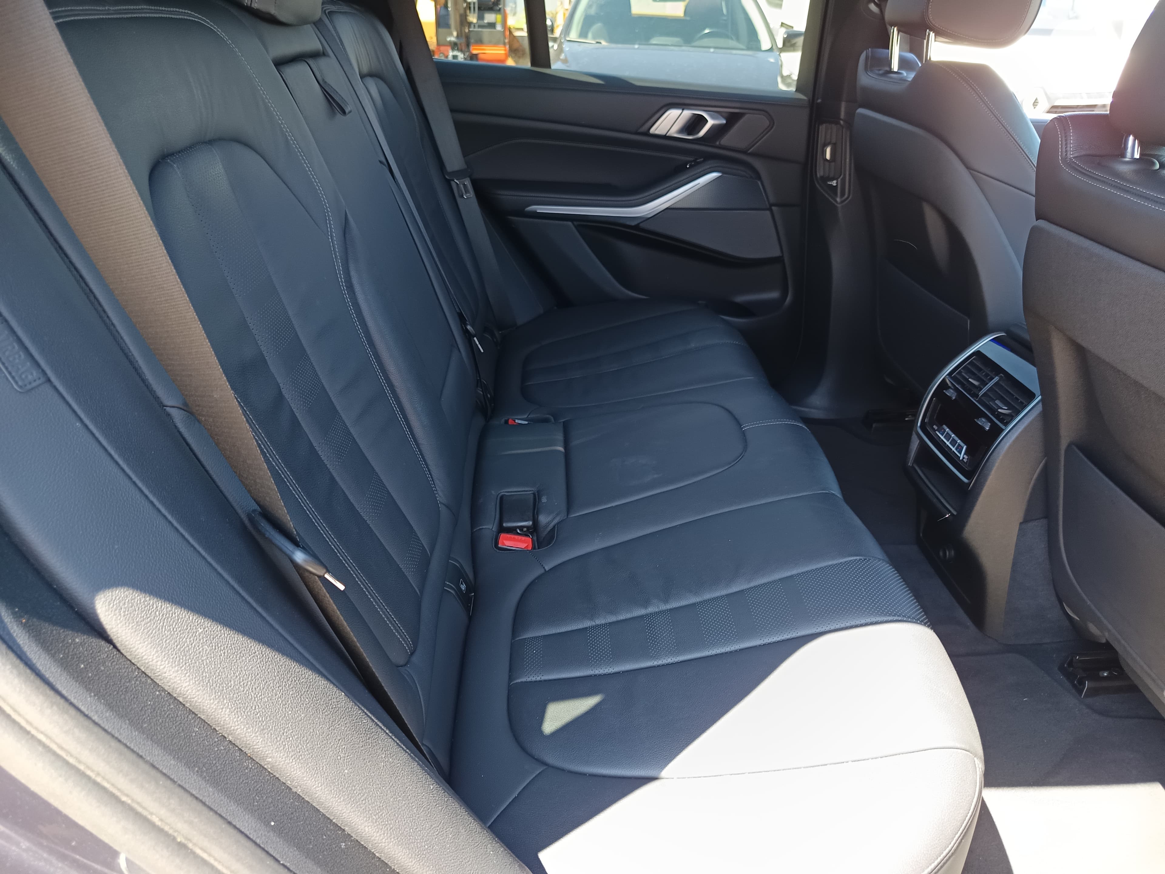 BMW X5 · Ano 2019 — imagem 24