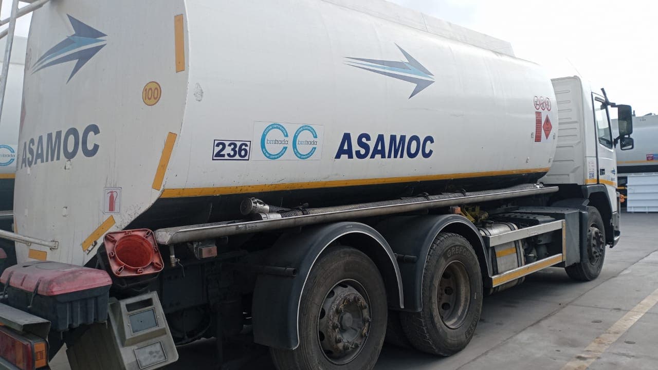 Camião Cisterna Volvo FM12-400M — image 4