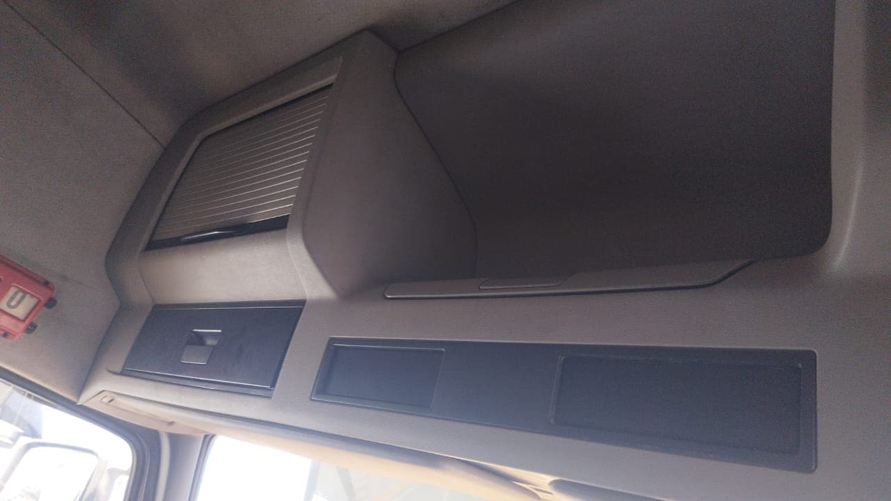 Camião Volvo FM 12 440 CV — imagem 7