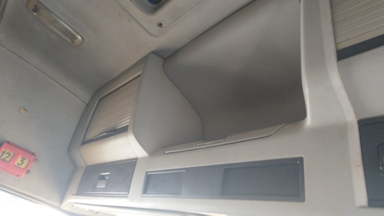 Camião Volvo FM 11 450 CV — image 2