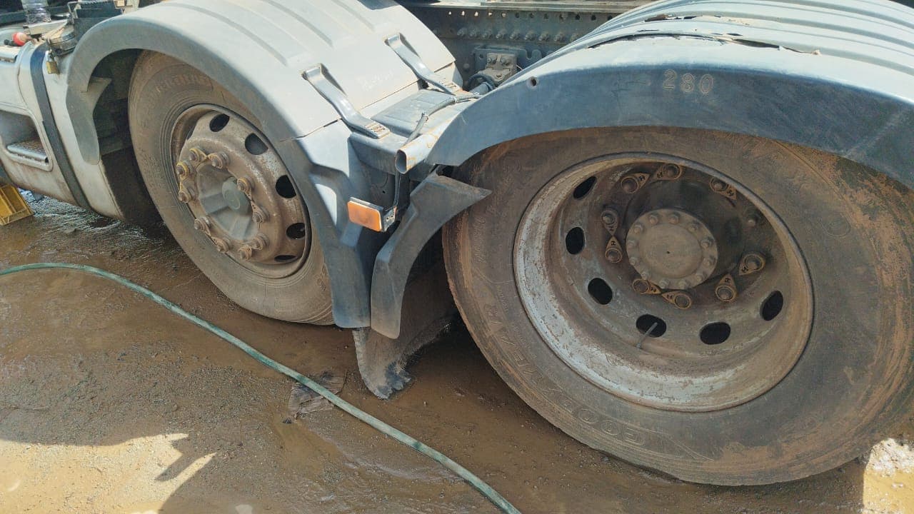 Camião Volvo FM 11 450 CV — image 19