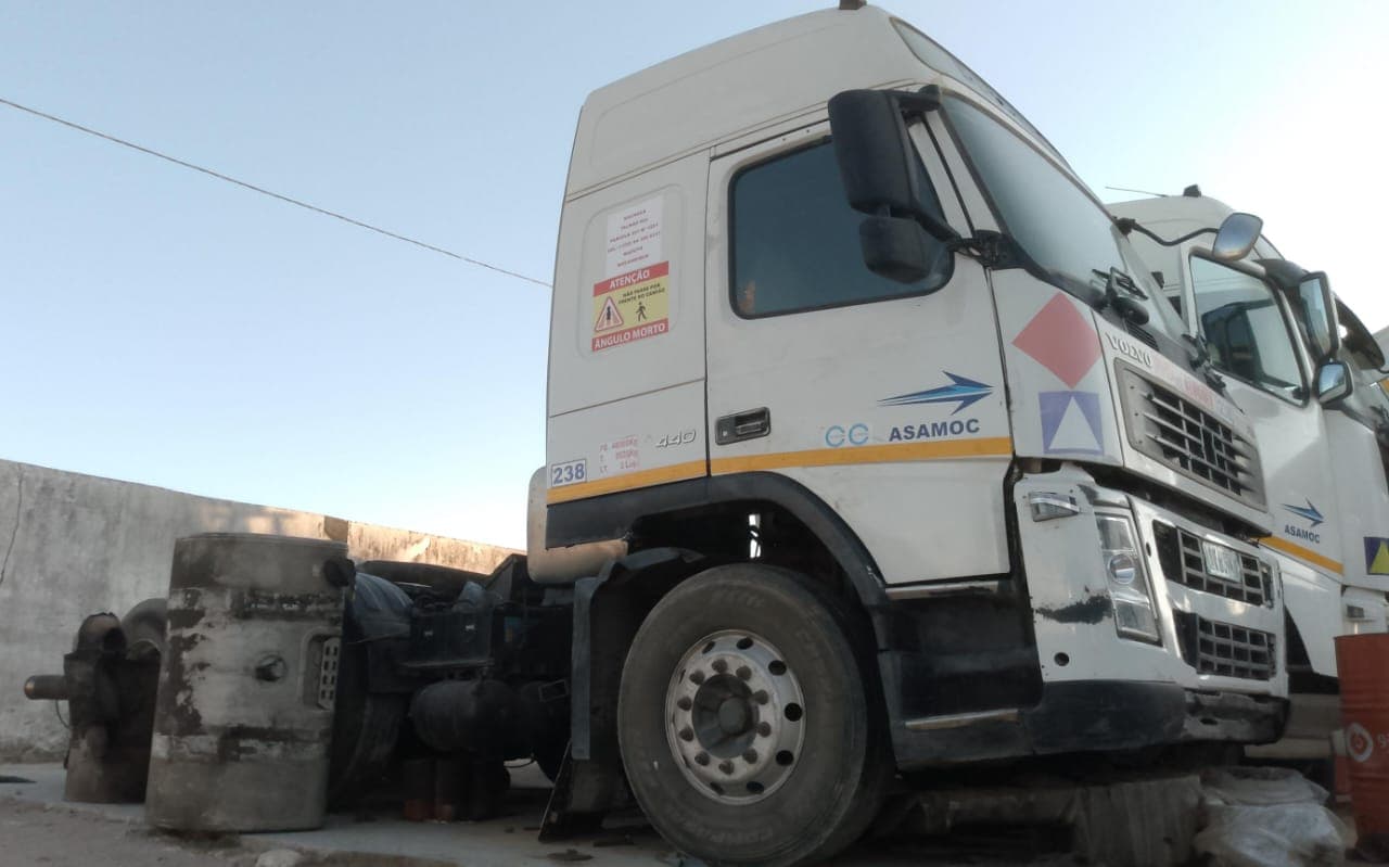 Camião Volvo FM 440 — imagen 2