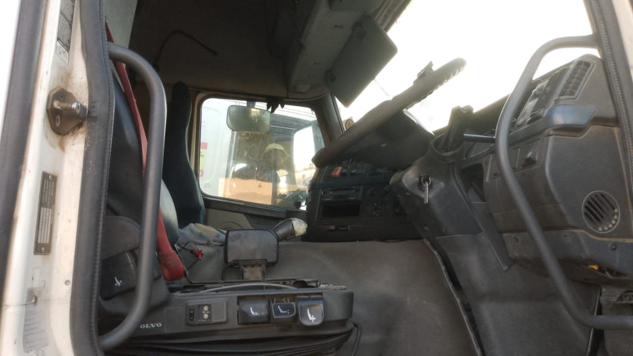 Camião Volvo FM 440 — imagen 6