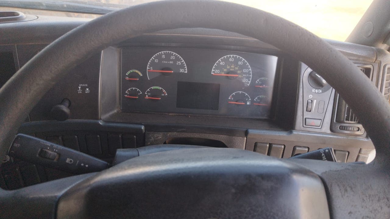 Camião Volvo FM 12 440 CV — imagen 16