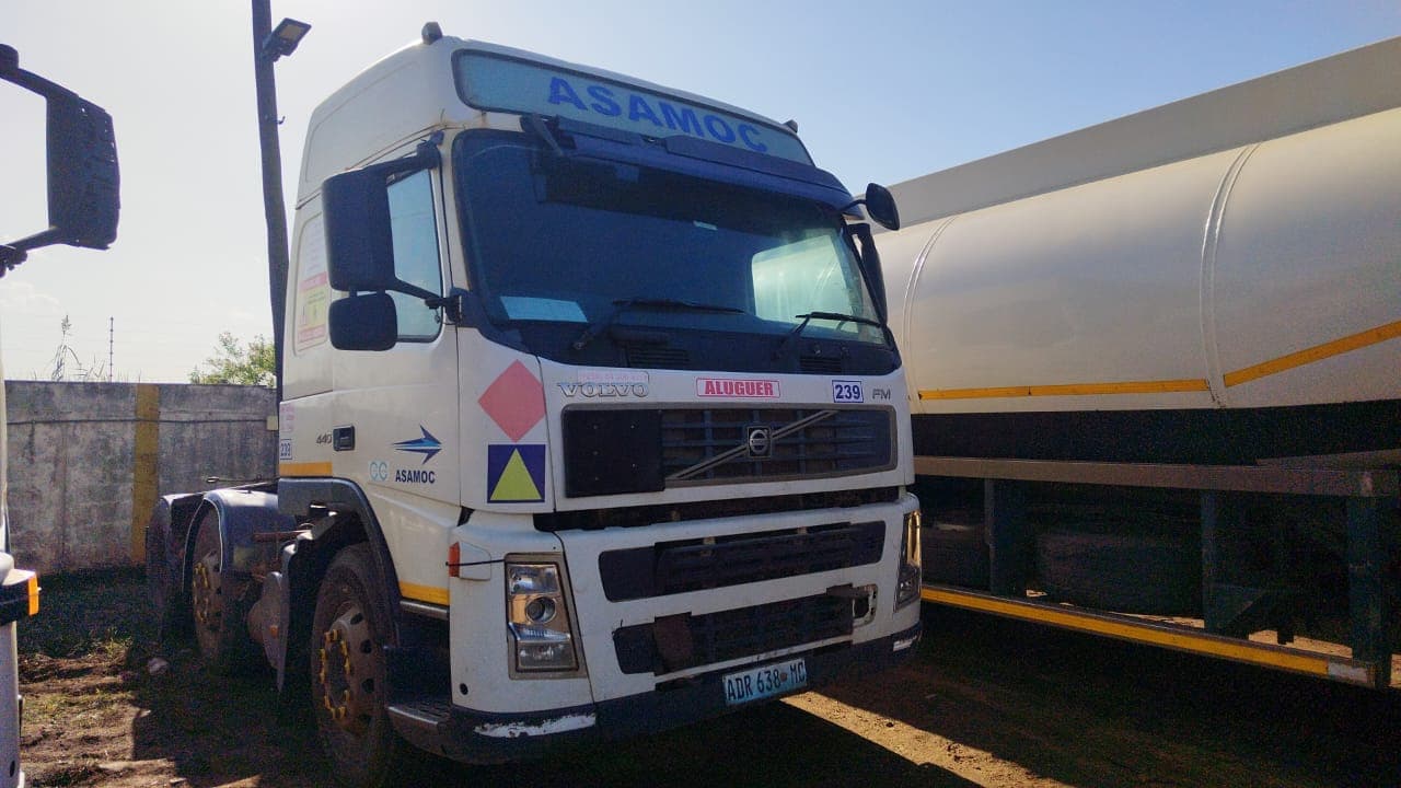 Camião Volvo FM 12 440 CV — imagen 31