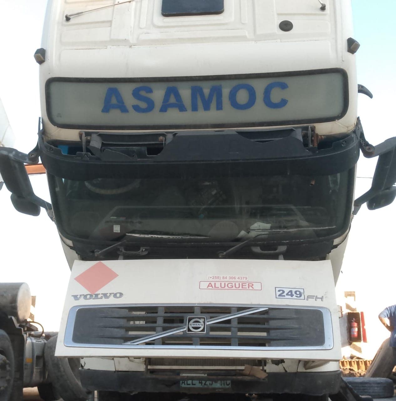 Camião Volvo FH440 — imagem 1