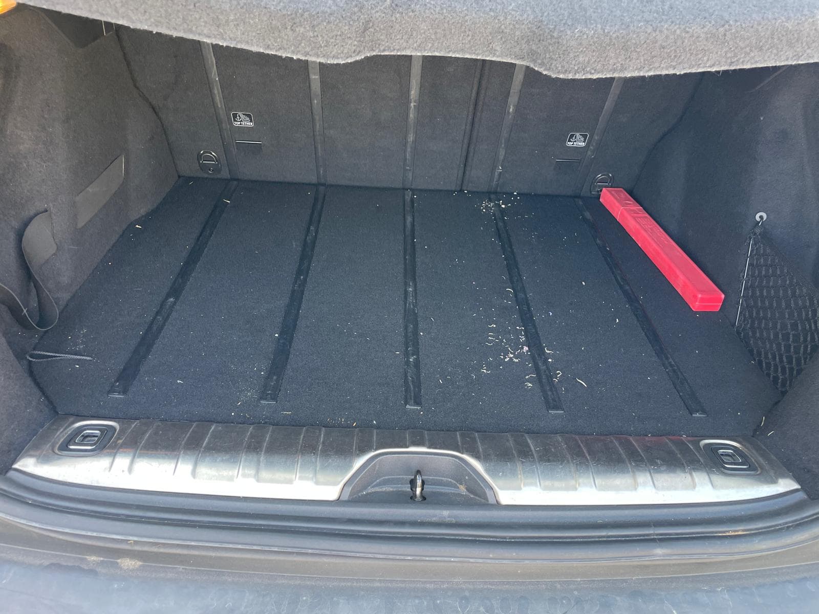 Peugeot 2008 1.6HDI · Ano 2015 — imagem 9