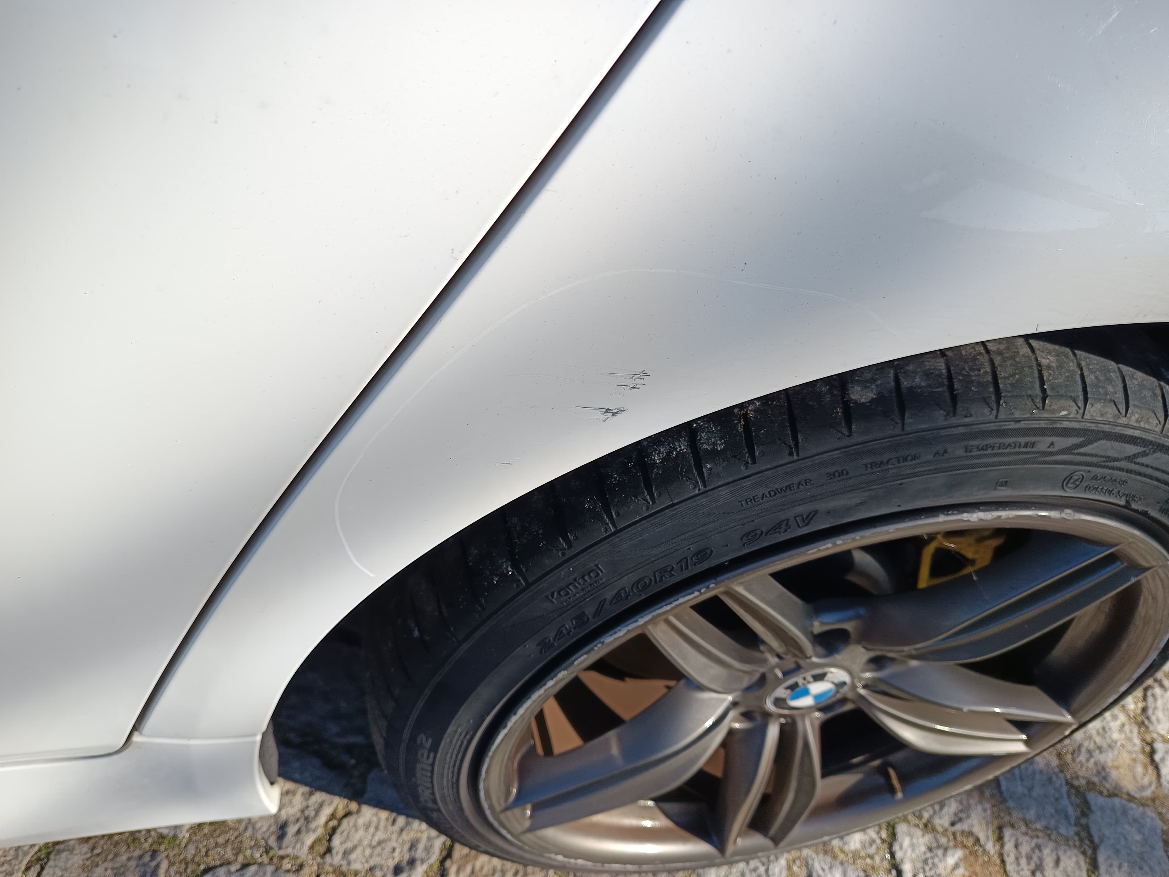 BMW 520D · Ano 2014 — image 18