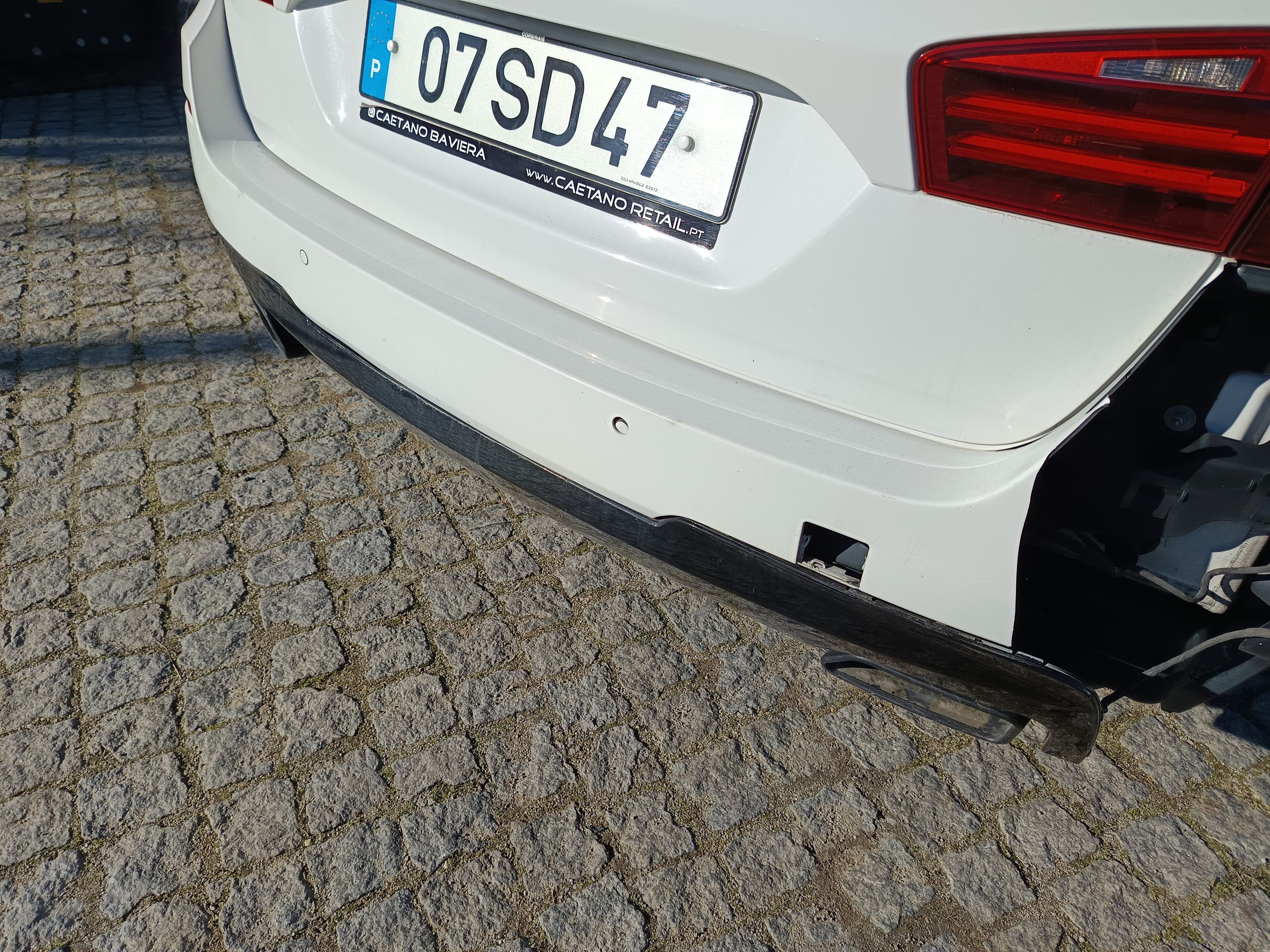 BMW 520D · Ano 2014 — image 16