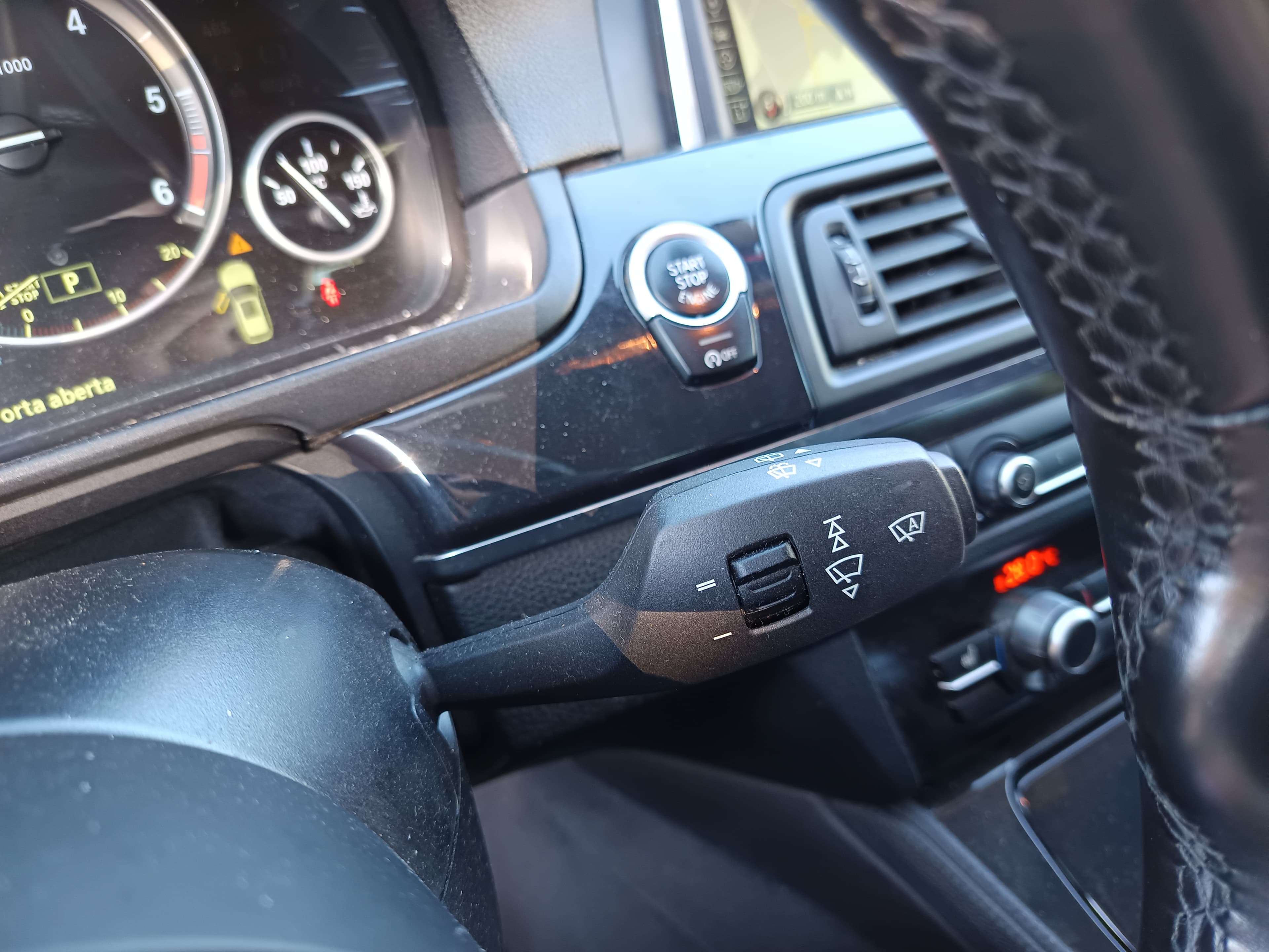 BMW 520D · Ano 2014 — image 47