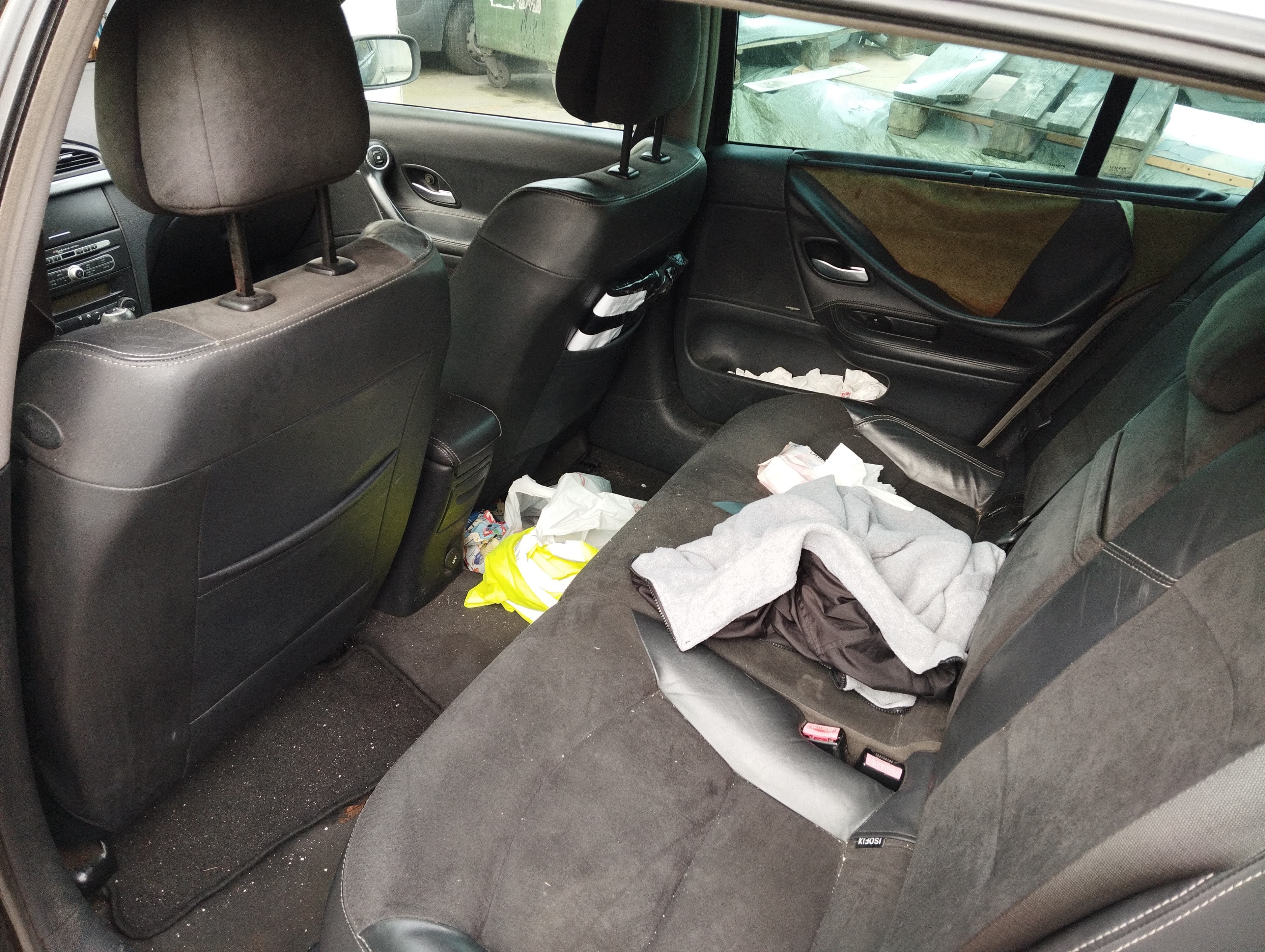 Renault Laguna 2.0 DCi · Ano 2006 — imagem 11