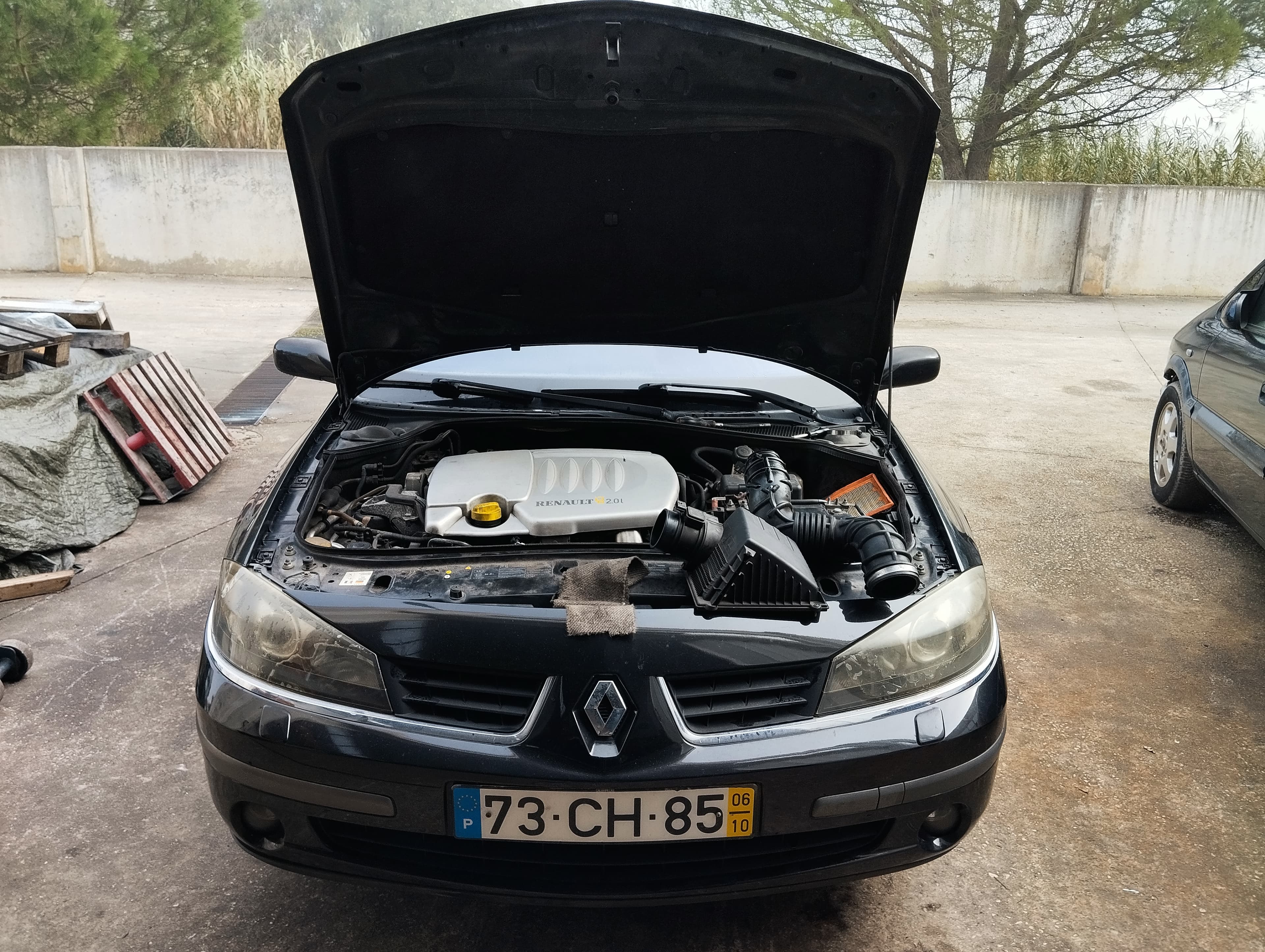 Renault Laguna 2.0 DCi · Ano 2006 — imagem 2