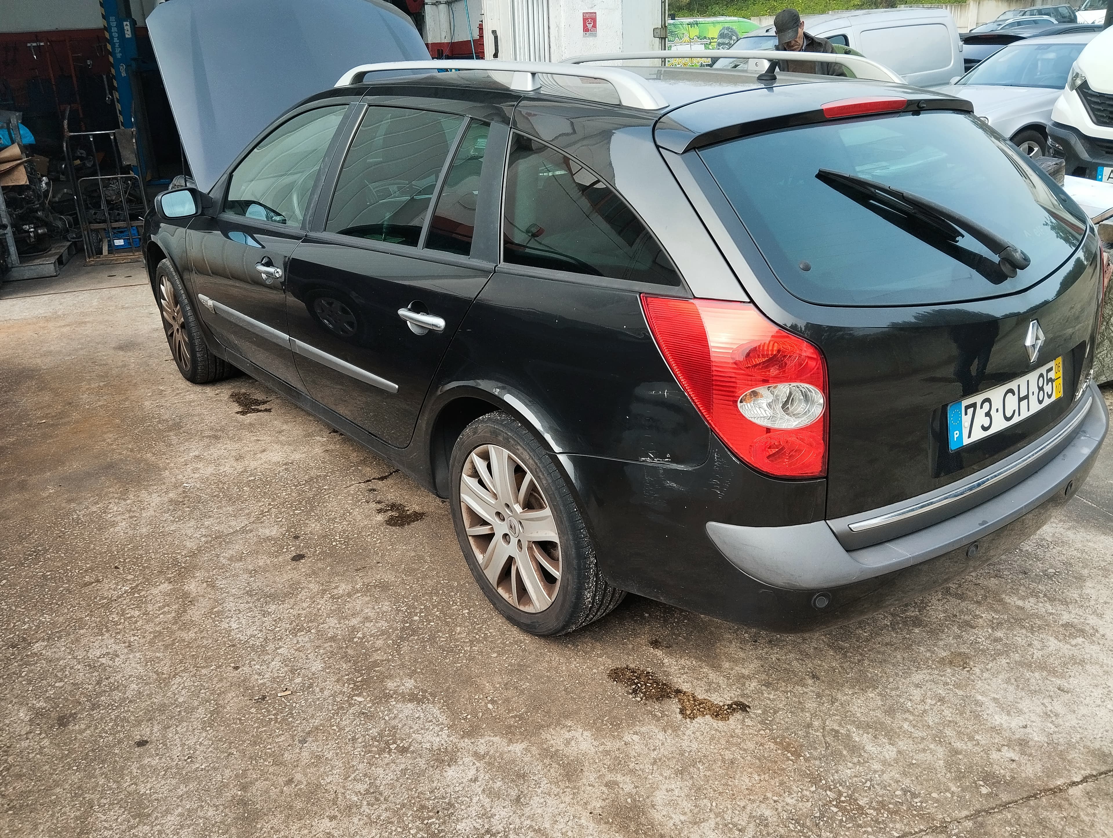 Renault Laguna 2.0 DCi · Ano 2006 — imagem 4