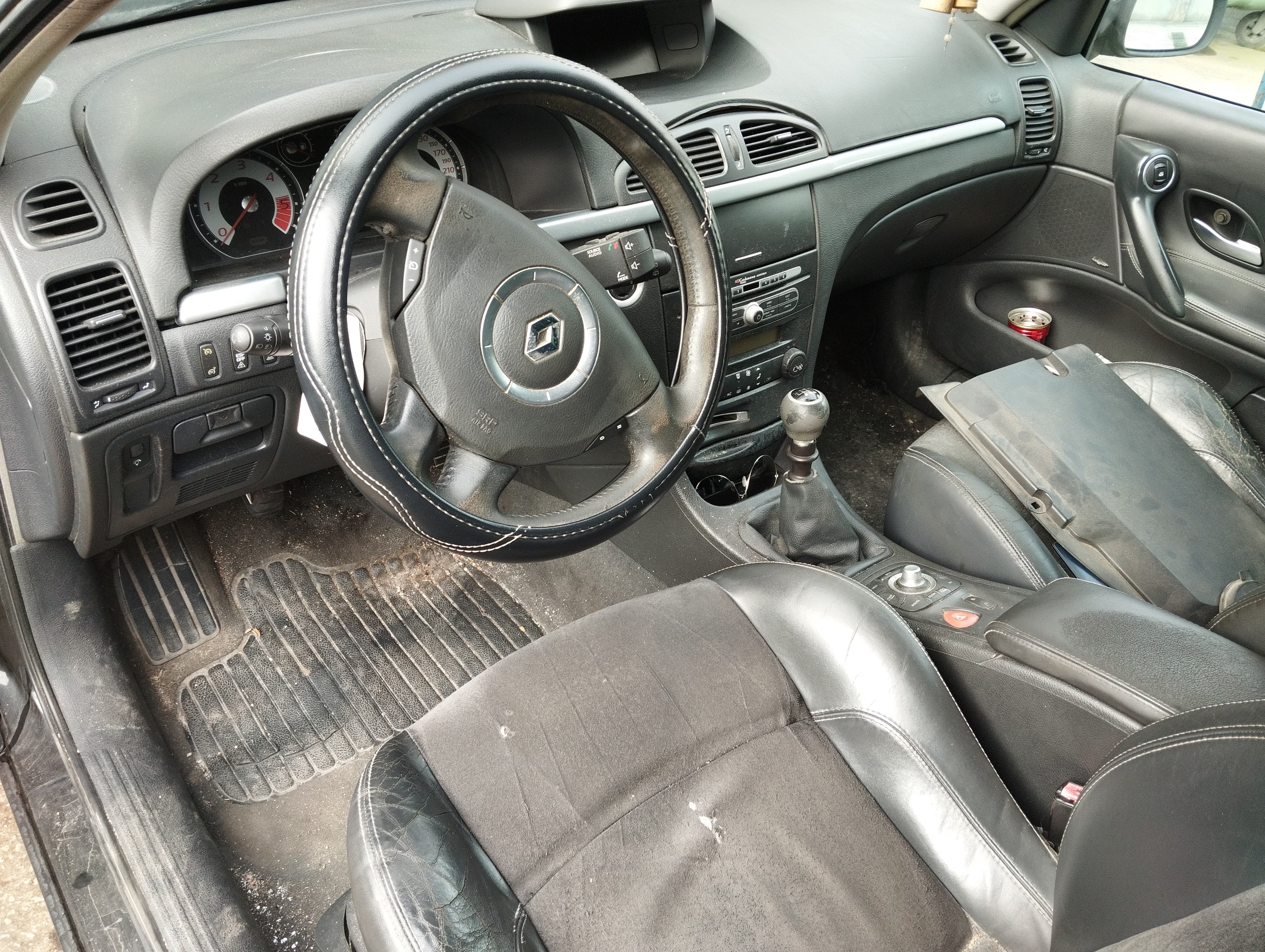 Renault Laguna 2.0 DCi · Ano 2006 — imagem 7