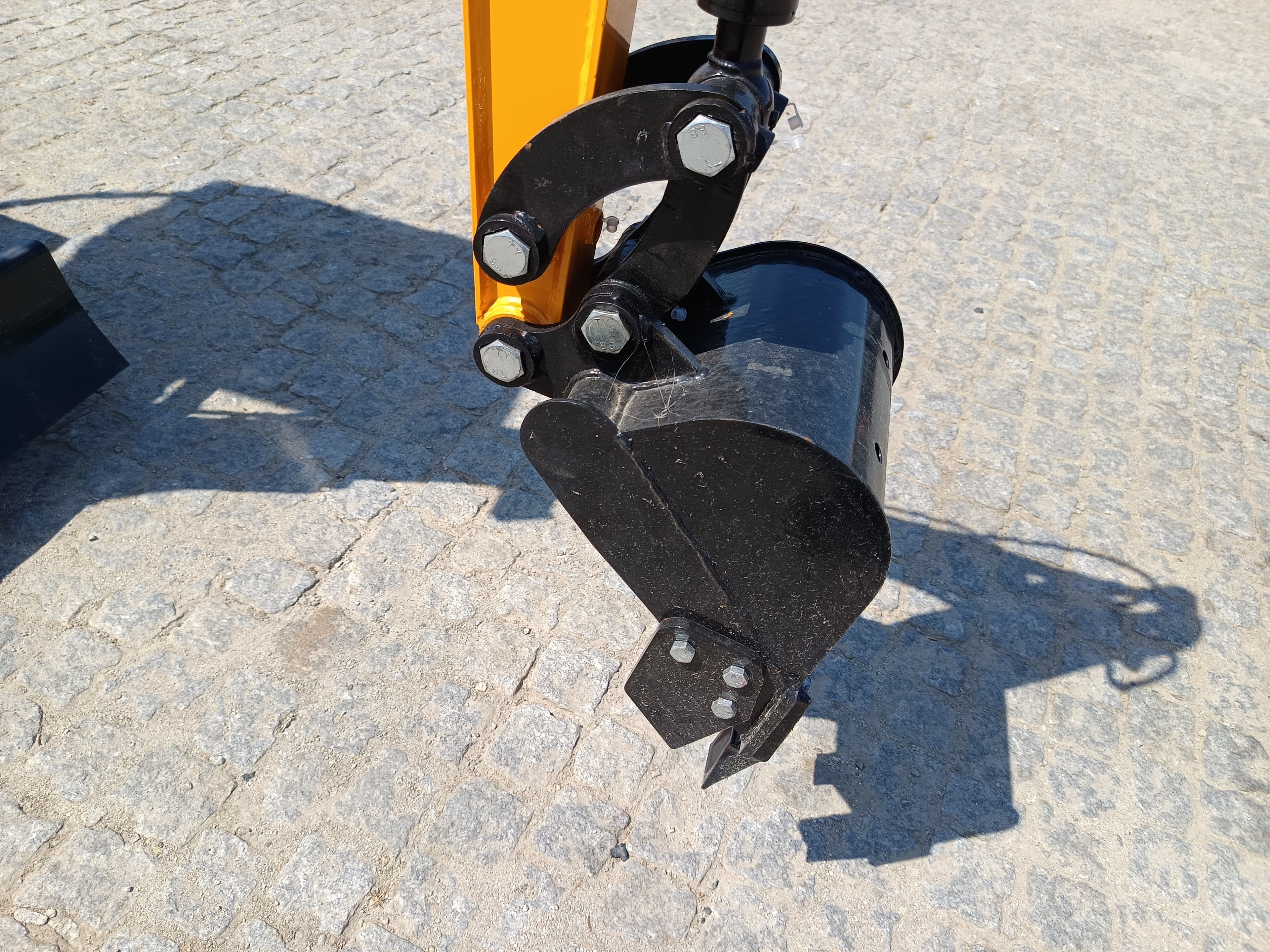 Mini Giratória JPC HT12 · Ano 2024 — image 4