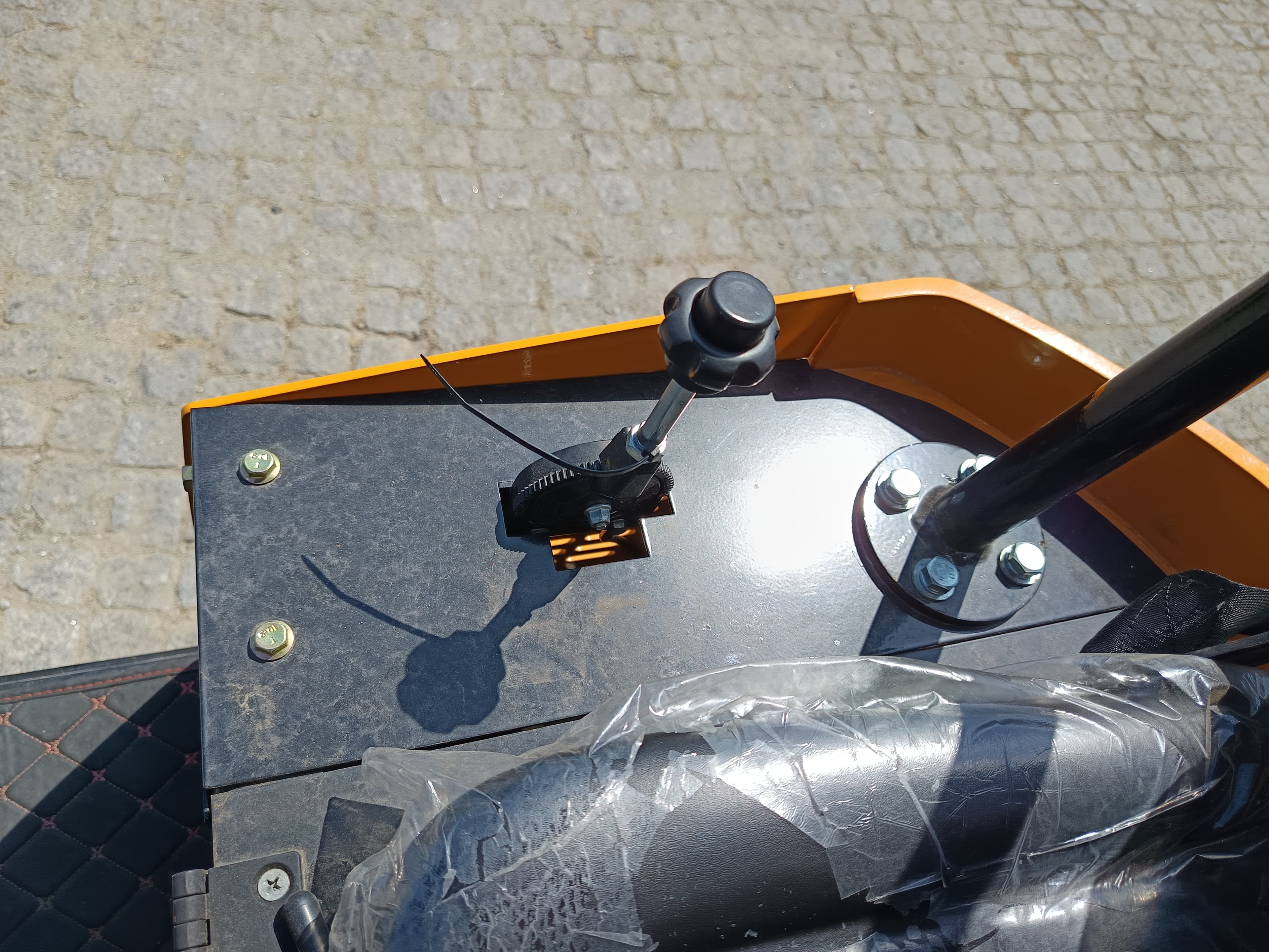 Mini Giratória JPC HT12 · Ano 2024 — image 15