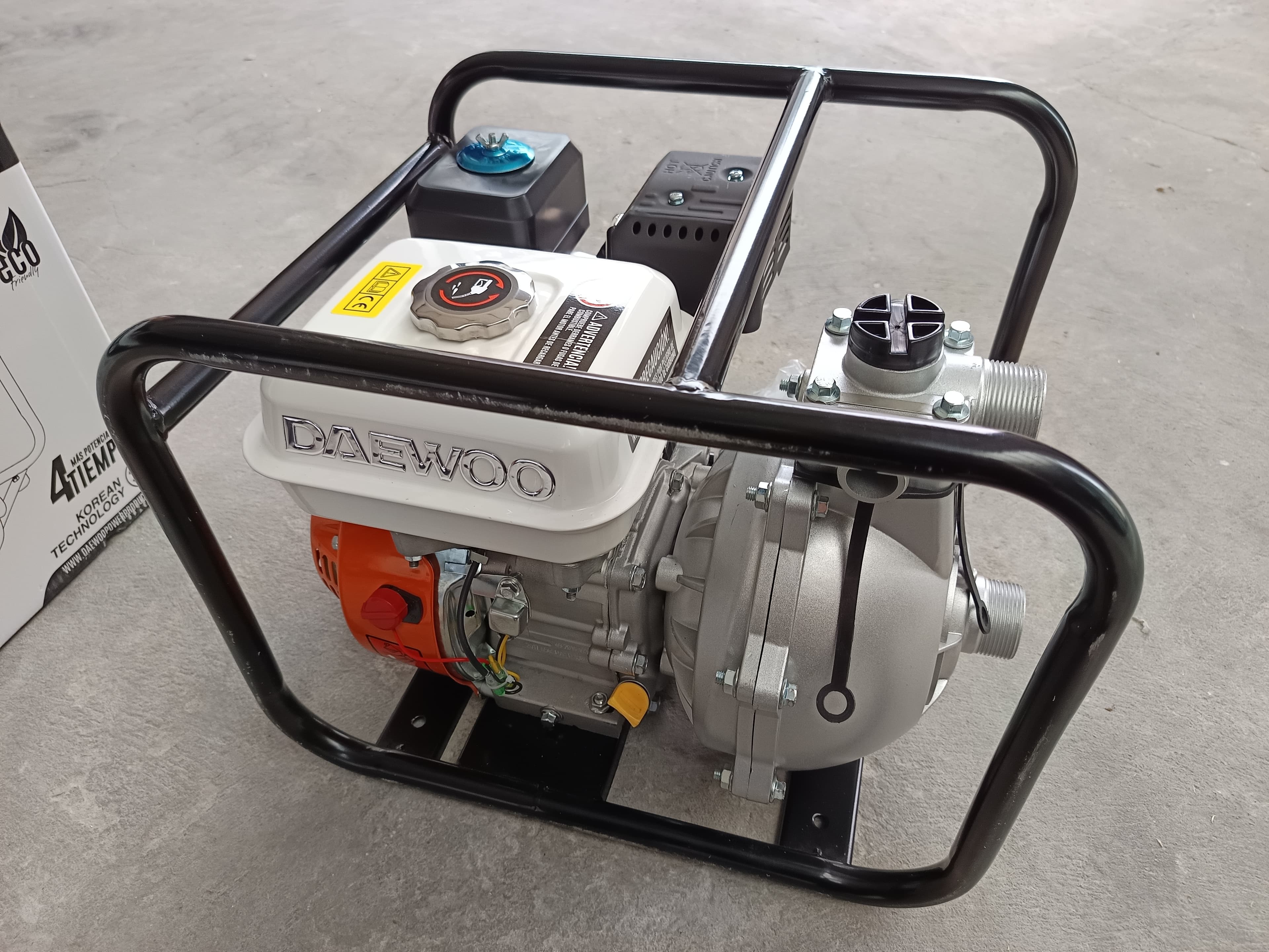 Motobomba a gasolina Daewoo — imagen 4