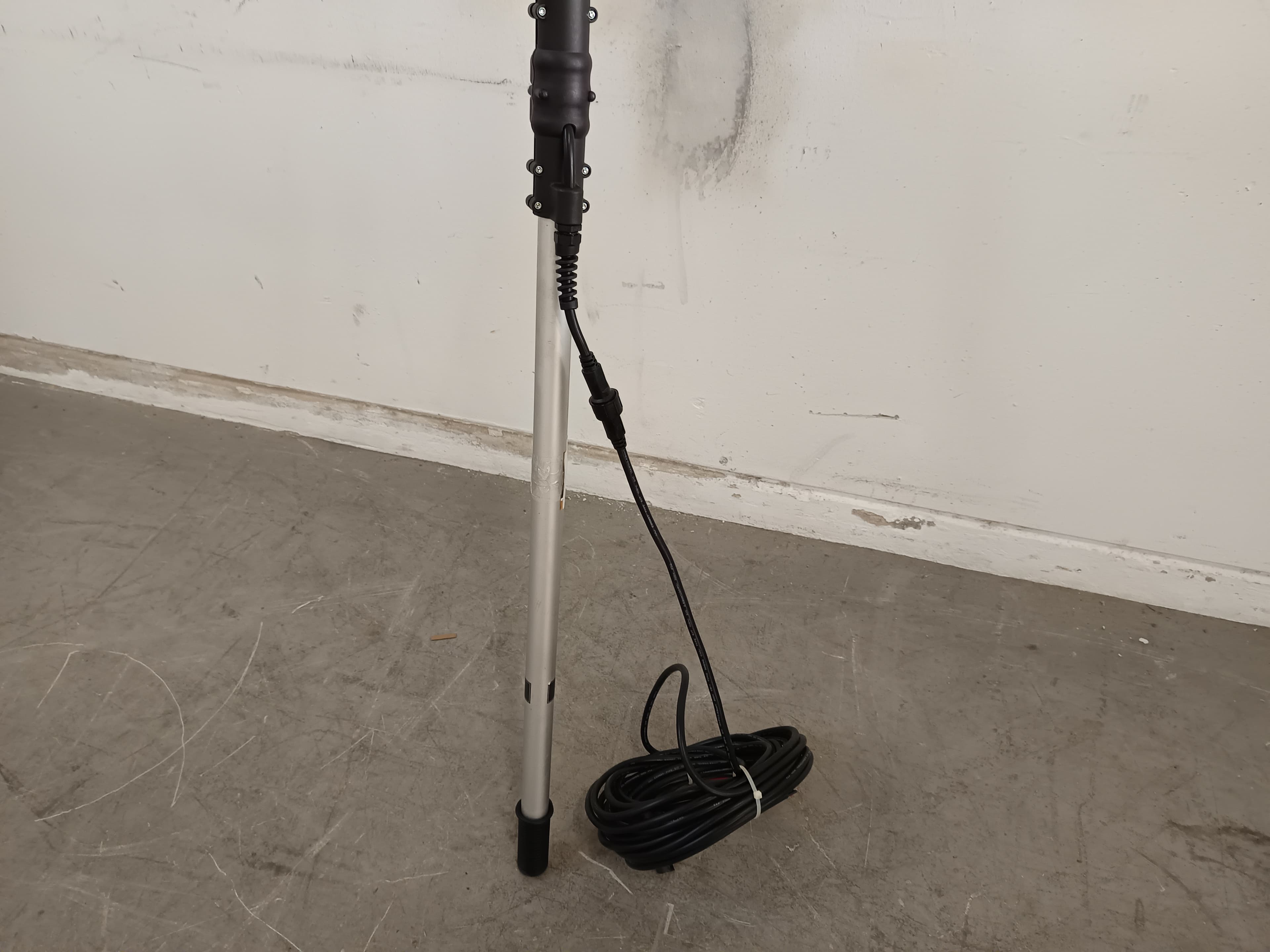Electric Olive Rake — image 2