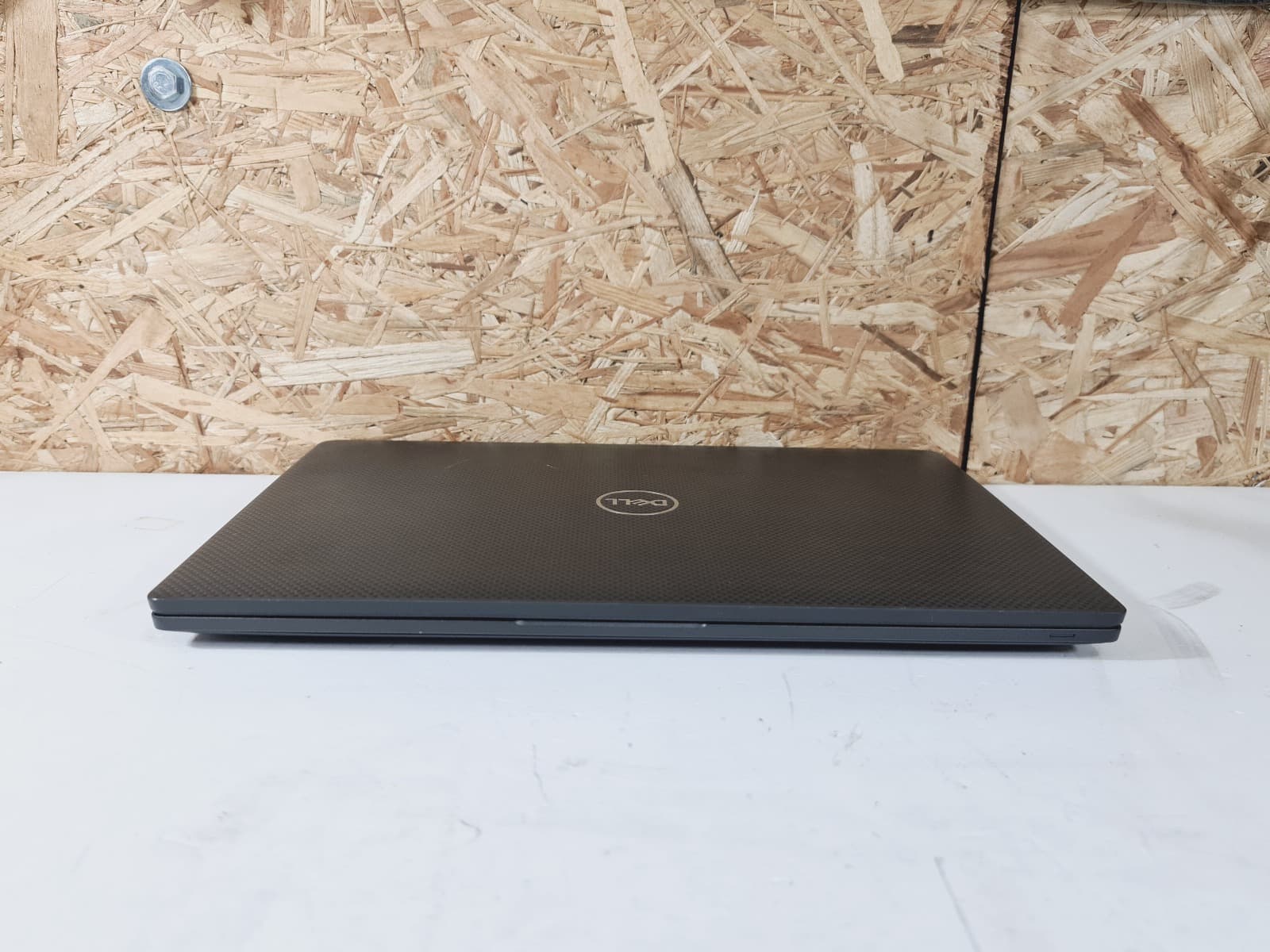 Portátil Dell Latitude 7400 — image 2