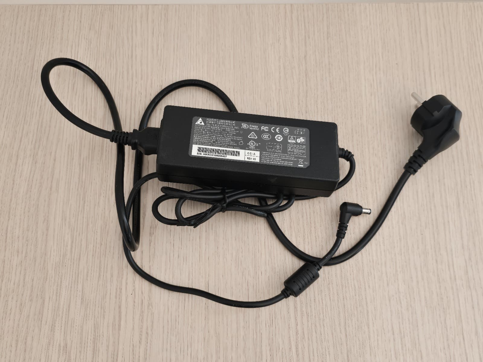 NAS QNAP TS-453D — imagen 10