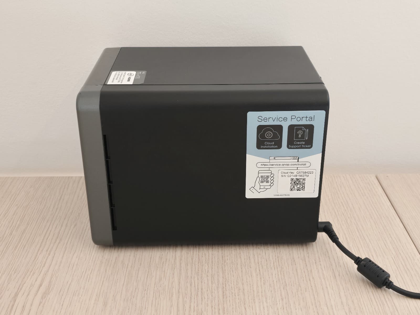 NAS QNAP TS-453D — imagen 5