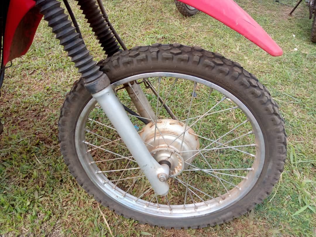 Motorcycle - Honda XL 125 — imagen 6