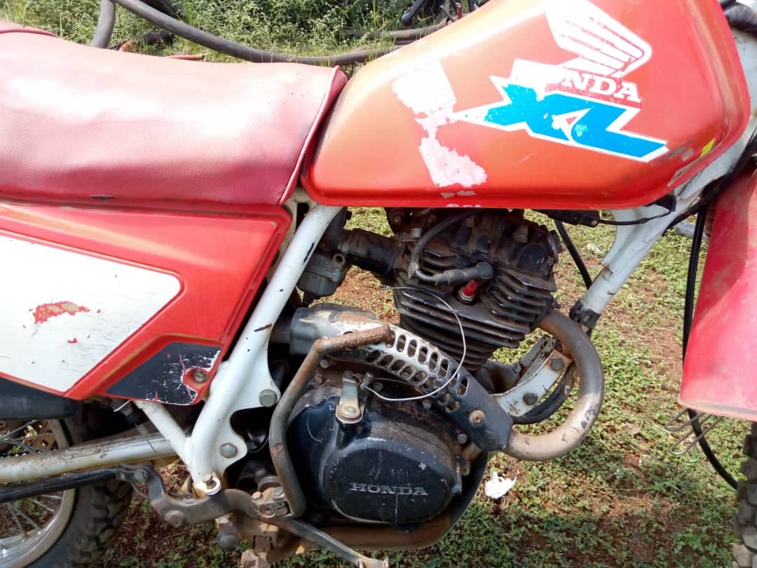 Motorcycle - Honda XL 125 — imagem 4