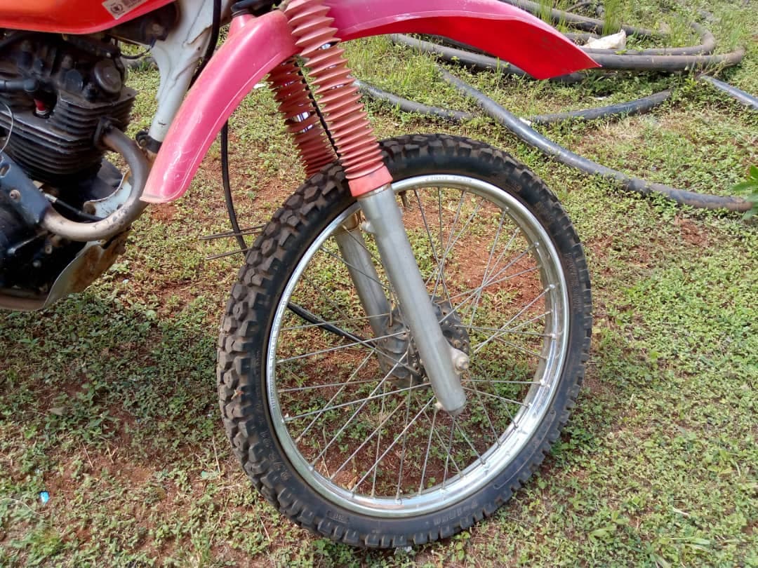Motorcycle - Honda XL 125 — imagem 5