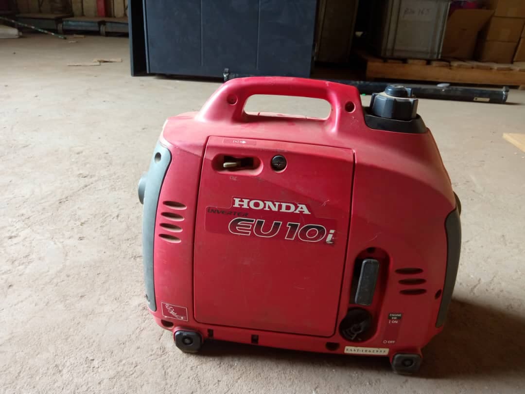 Honda Generator – EU10i — image 3