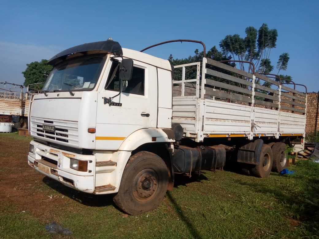 Truck Kamaz 6520
