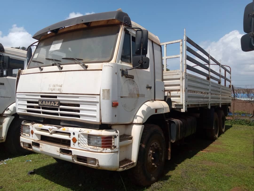Truck Kamaz - 6520 — image 1