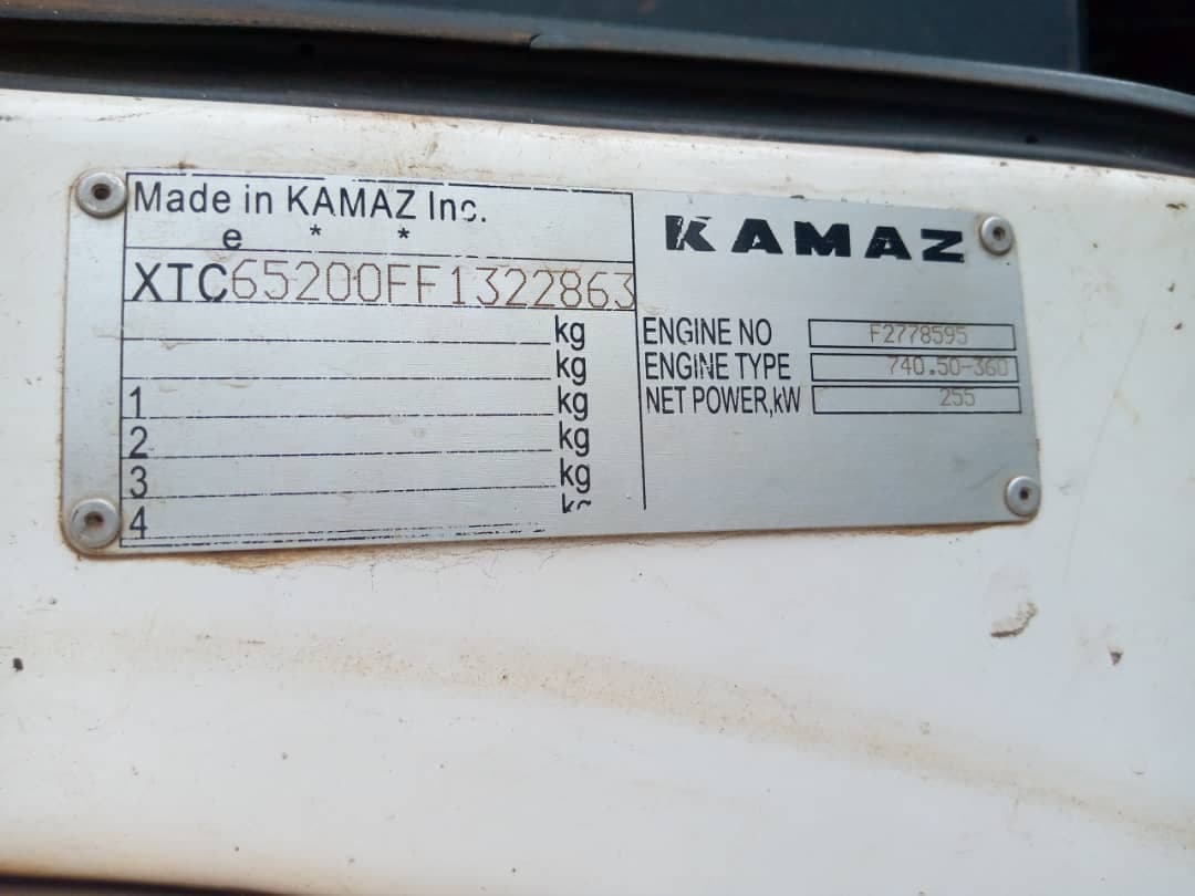 Camión Kamaz 6520 — imagen 3