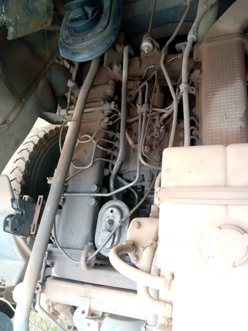 Camión Kamaz 6520 — imagen 4