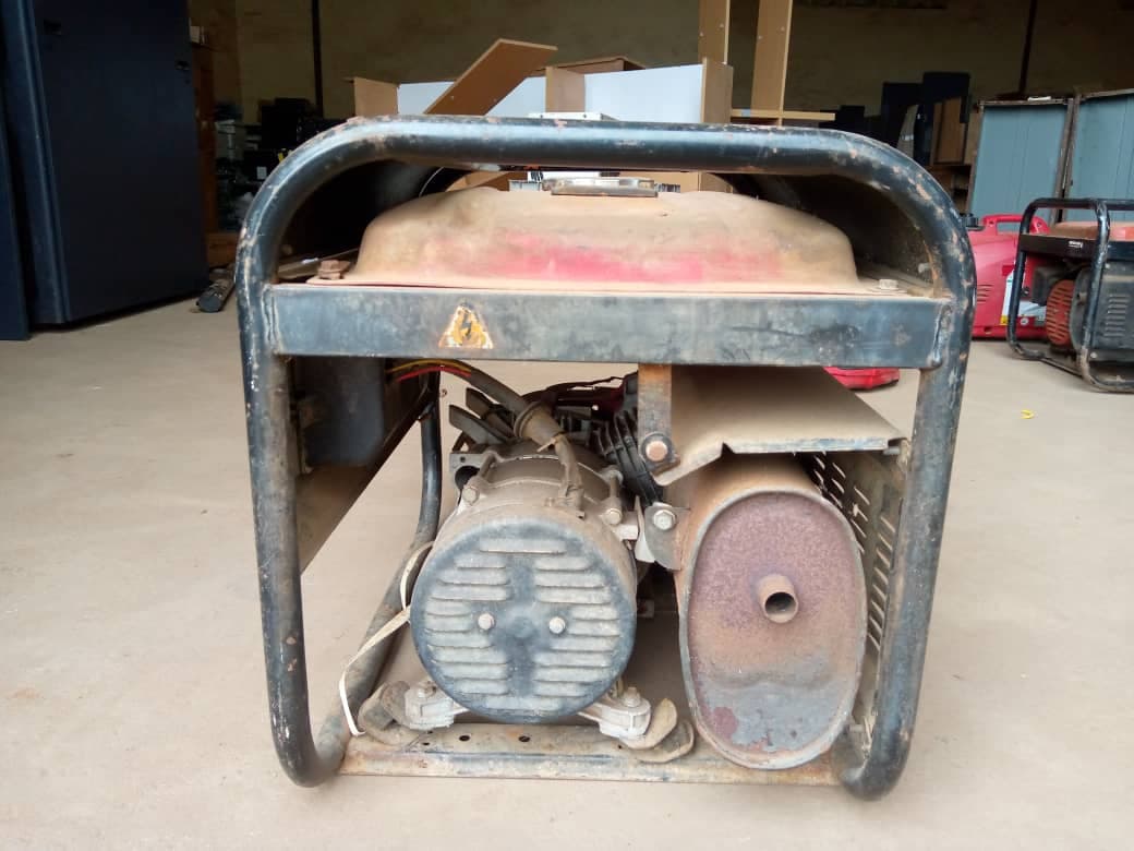Generator - Kmax k-3000 — imagen 4