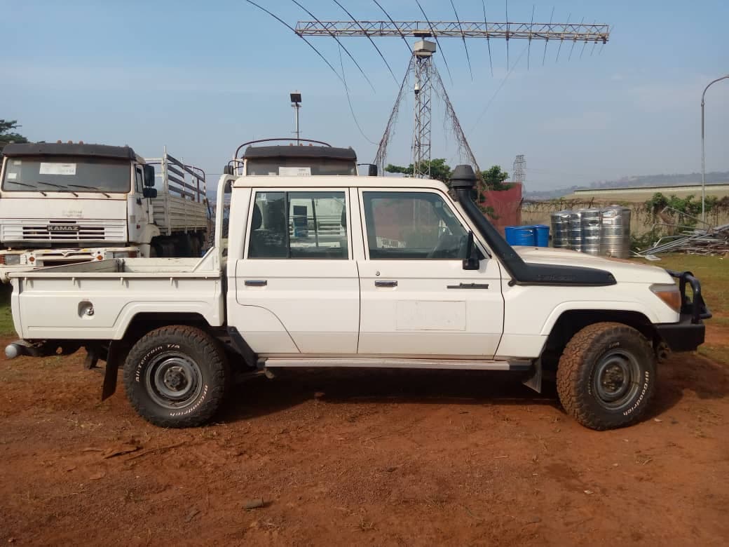 Toyota Landcruiser Pick Up Double Cab HZJ79R-DKMRS 2019 — image 3