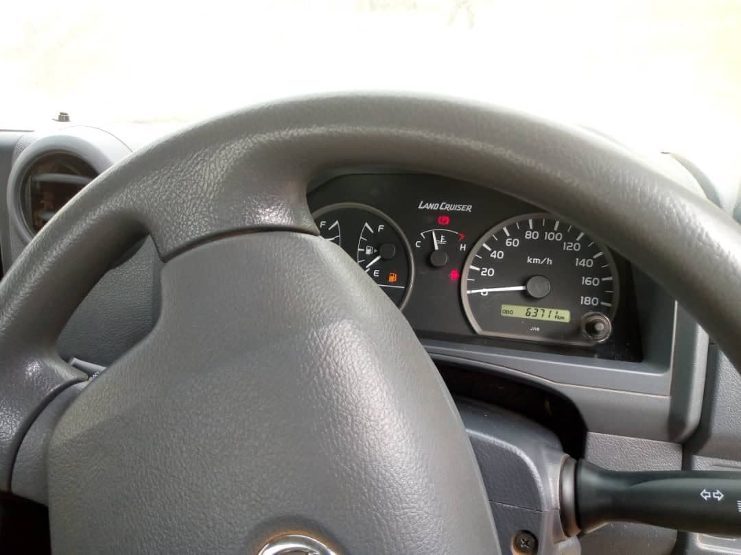 Toyota Landcruiser Hard Top HZJ76R-RKMRS 2018 — imagem 7