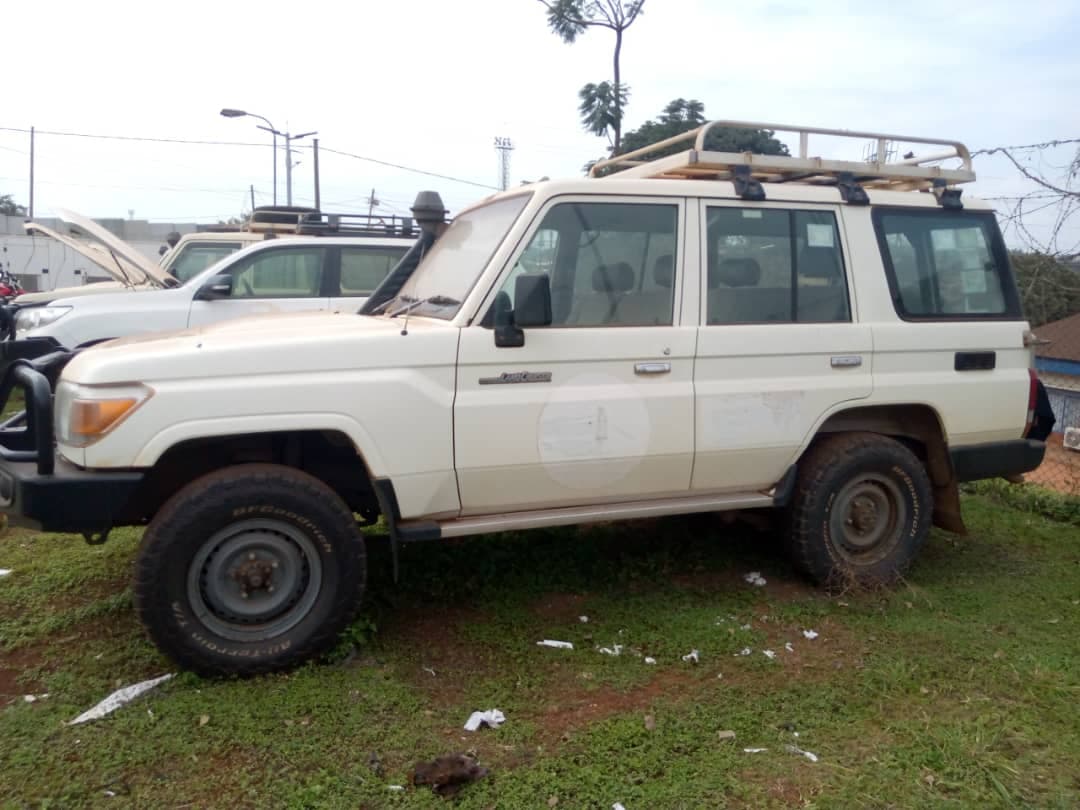 Toyota Landcruiser Hard Top HZJ76R-RKMRS 2018 — image 10