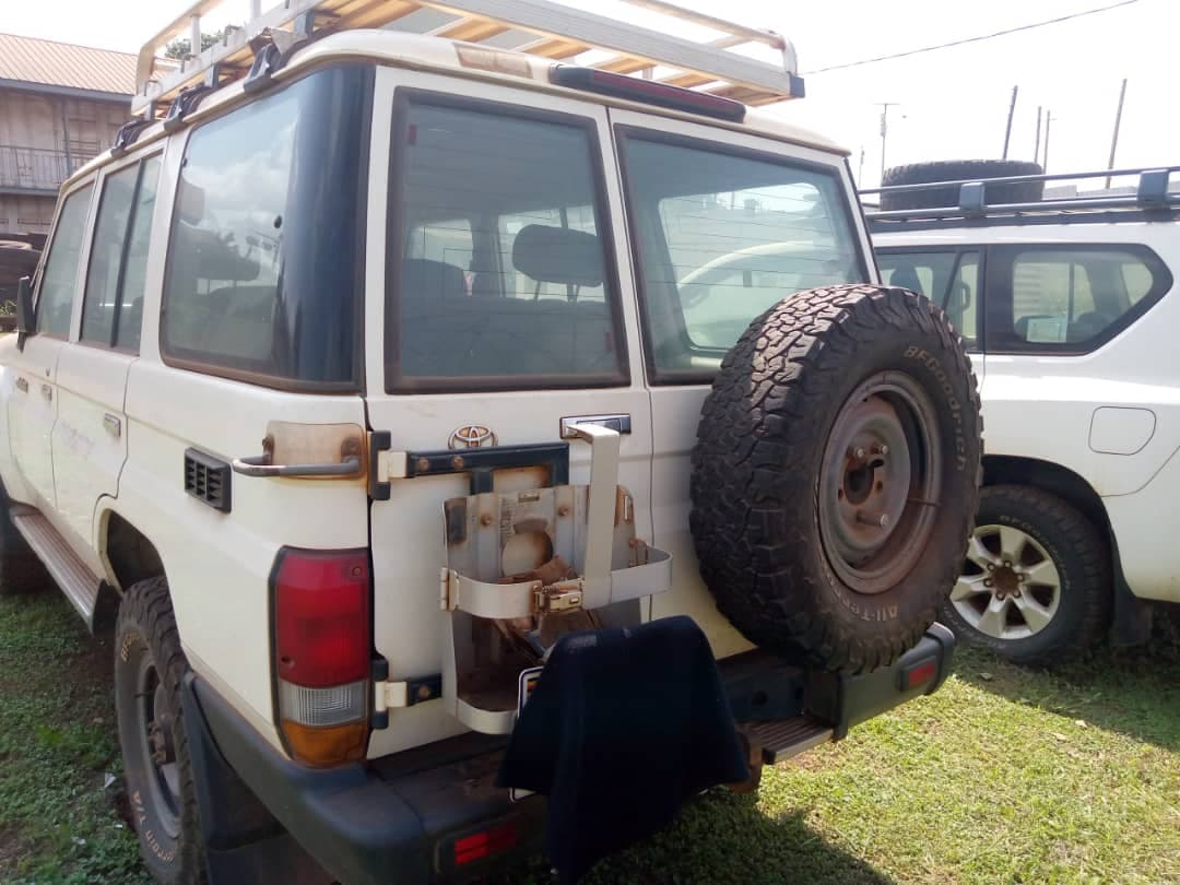 Toyota Landcruiser Hard Top HZJ76R-RKMRS 2018 — imagem 2