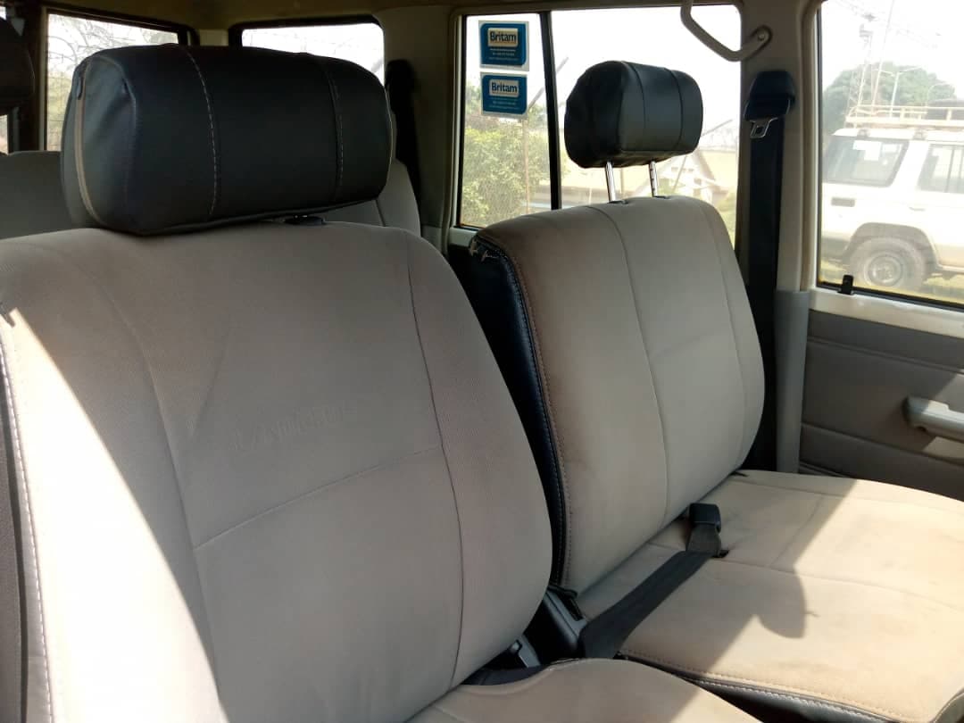 Toyota Landcruiser Hard Top HZJ76R-RKMRS 2018 — imagem 7