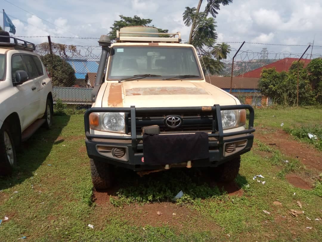 Toyota Landcruiser Hard Top HZJ76R-RKMRS 2018 — imagem 11